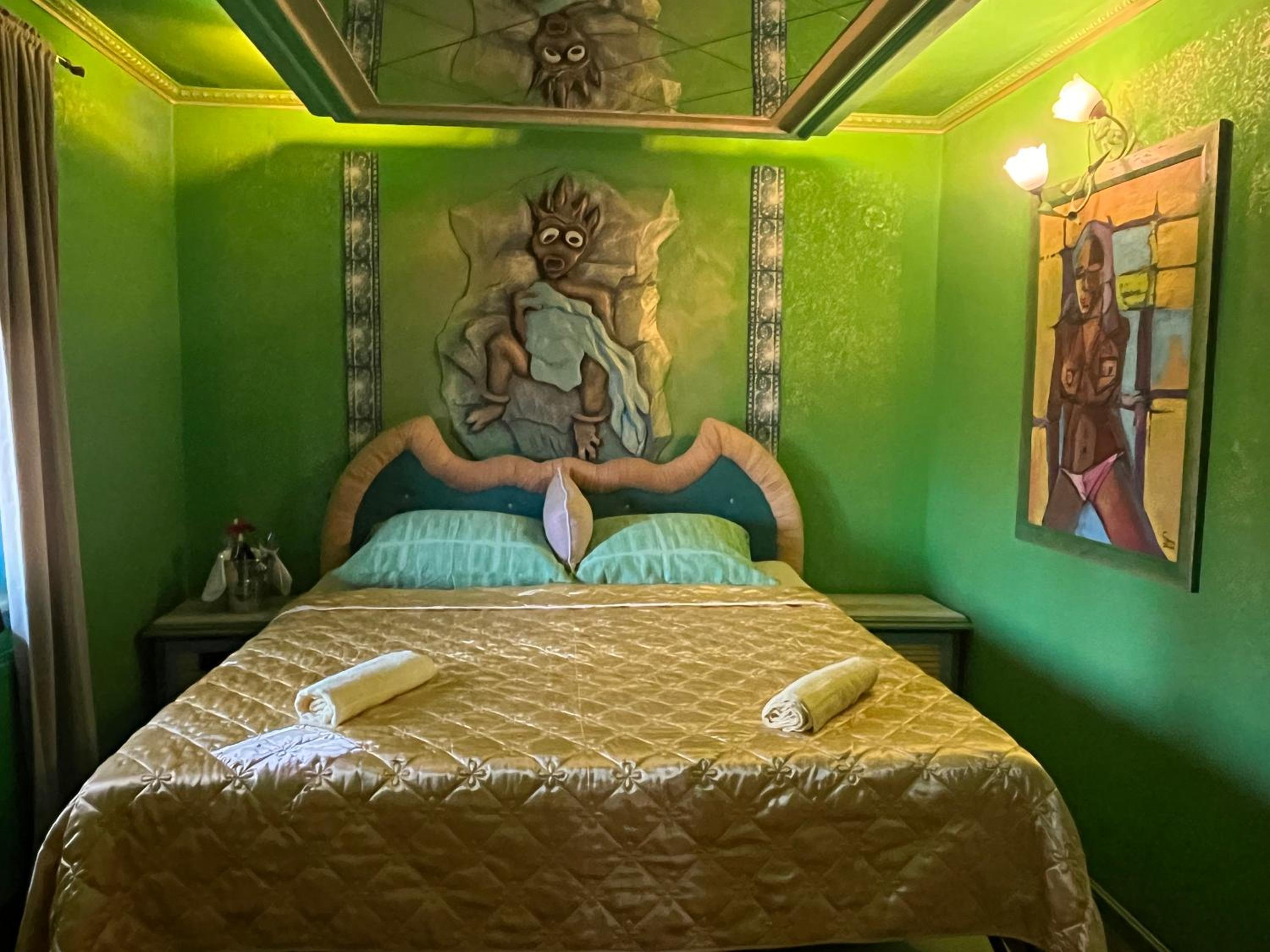 Photo 17