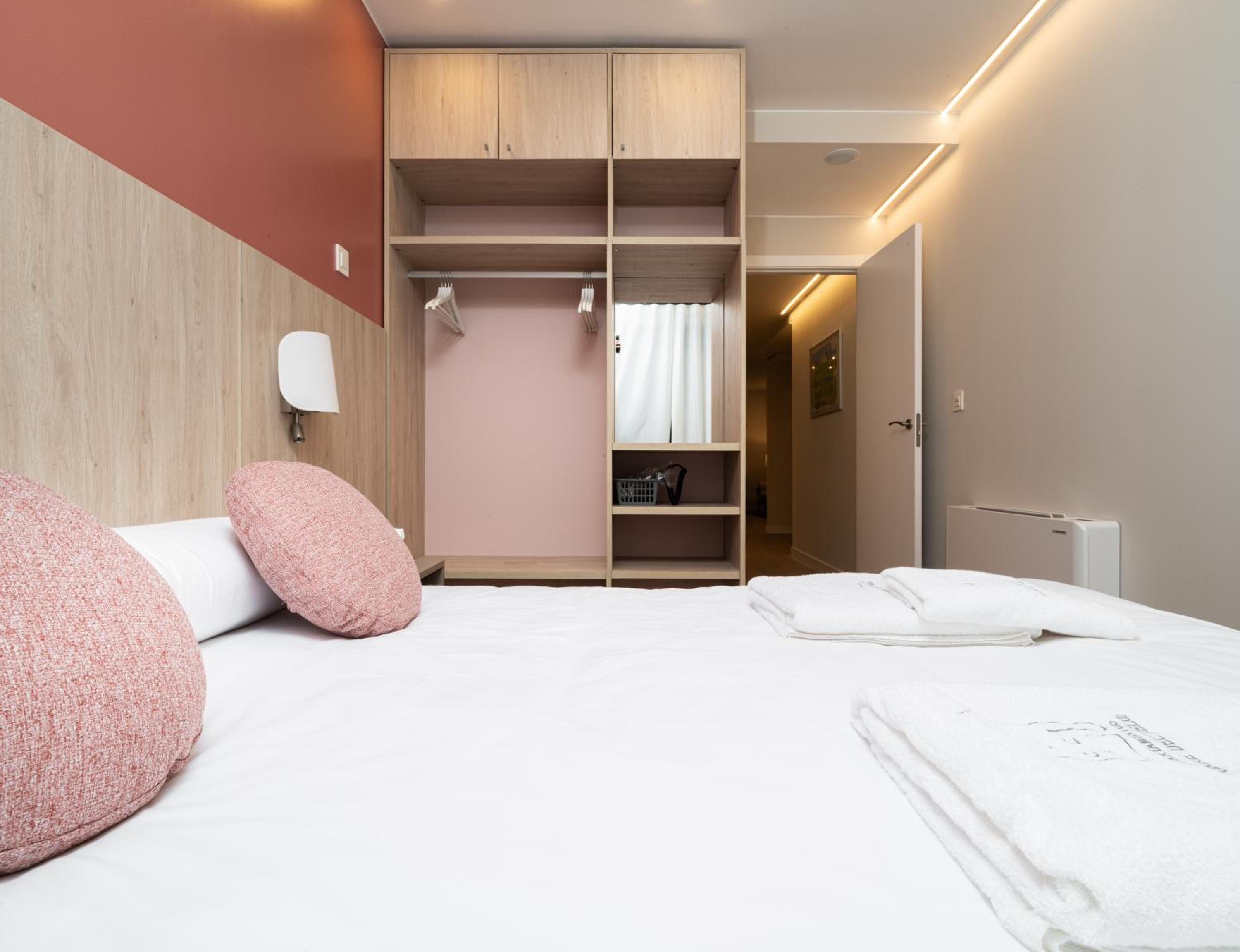 Apartamentos Torre del Reloj