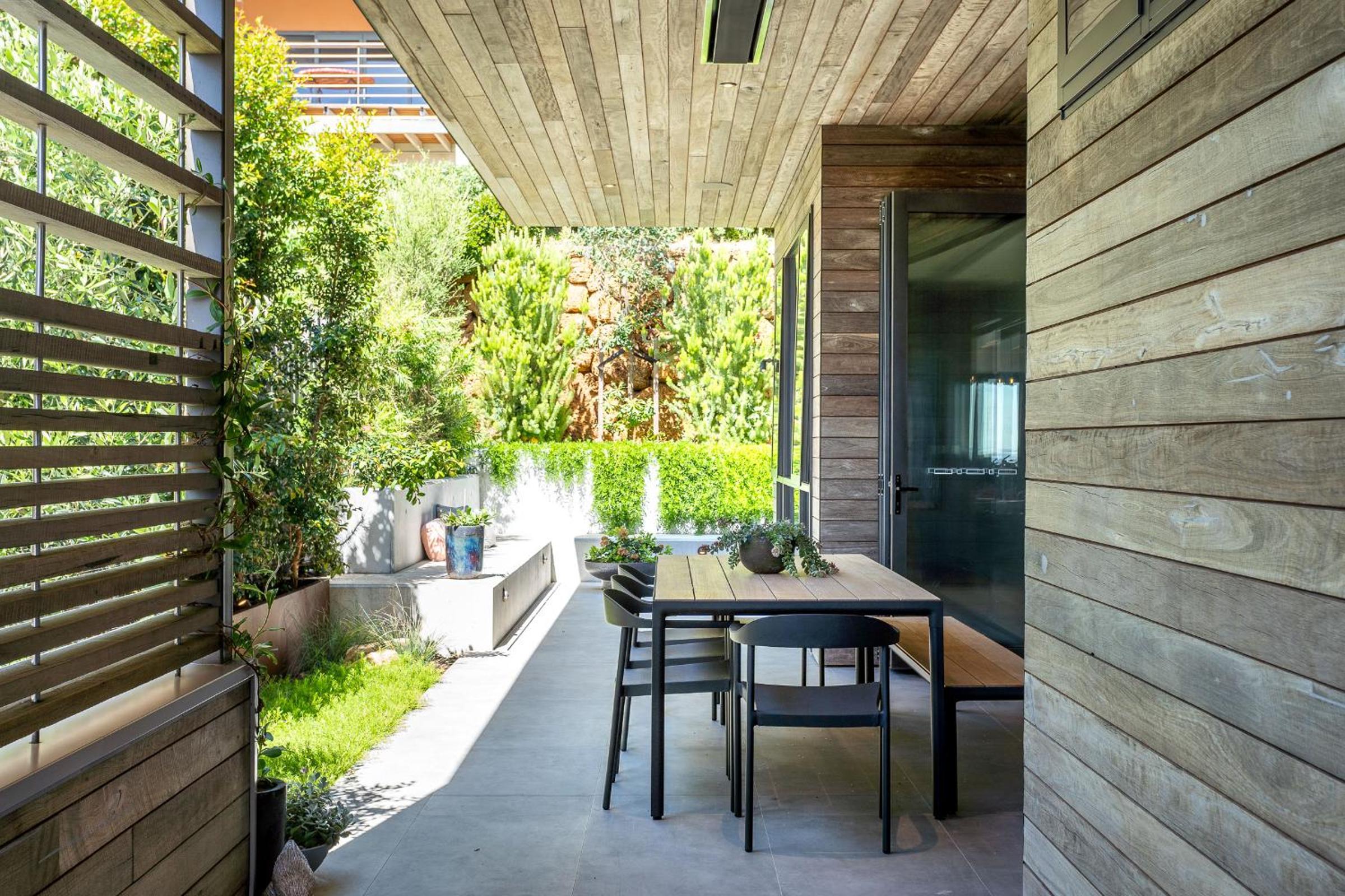 Stone & Wood I Private Properties