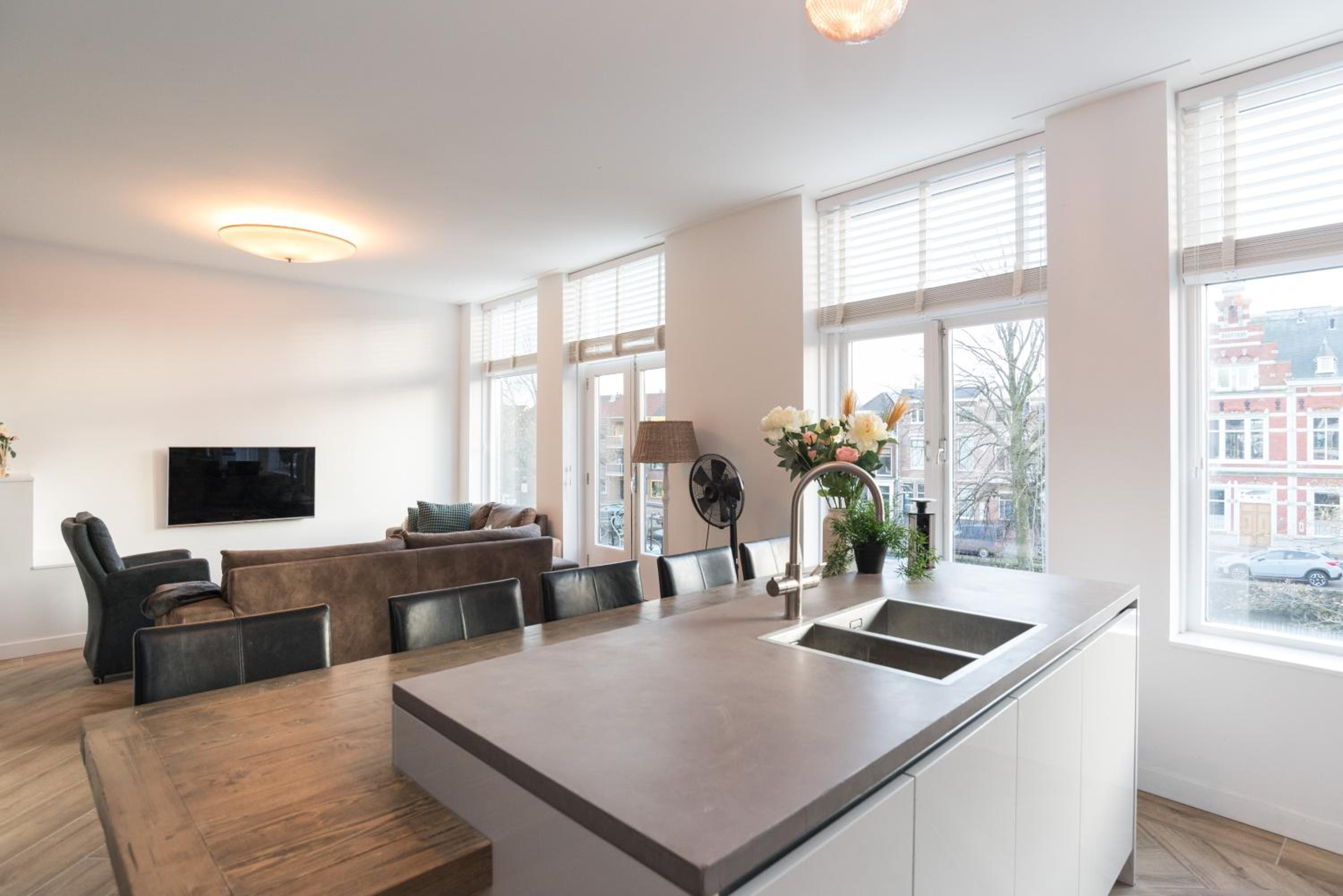 Canal House Haarlem
