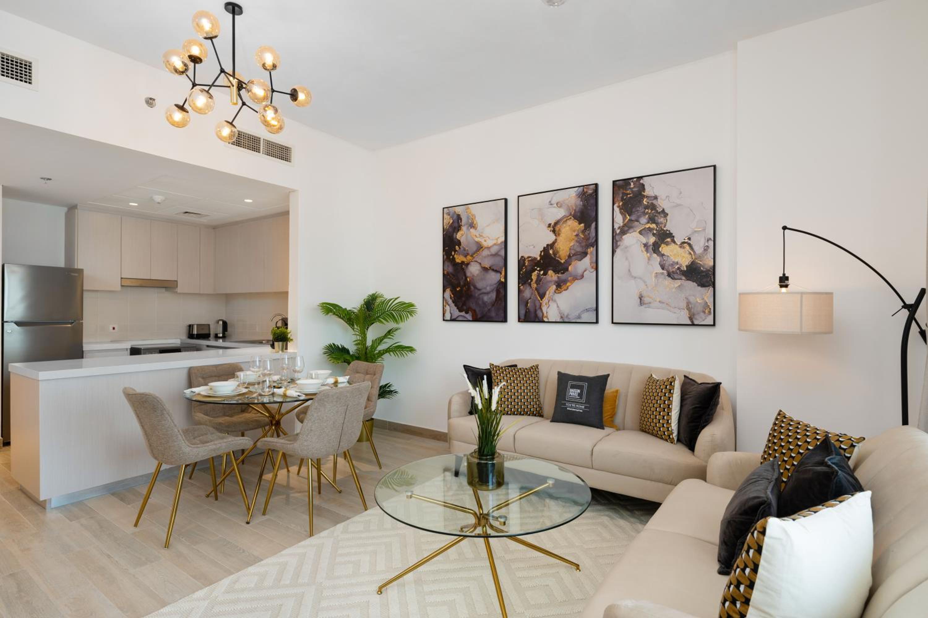 Maison Privee - Chic Apt on Yas Island cls to ALL Main Attractions
