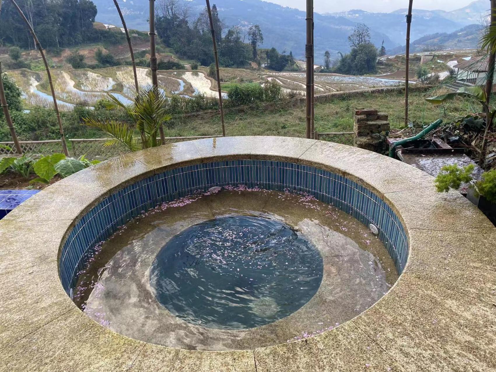 Twelve Manor Xiangdian Yuanyang Rice Terraces Retreat