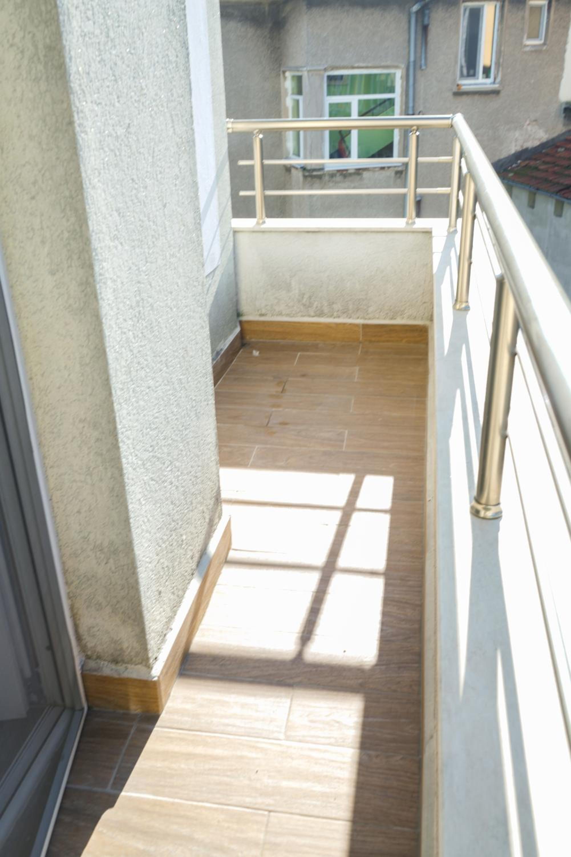 GRAND APARTMENT BOGORIDI - top center near to sea and sea garden