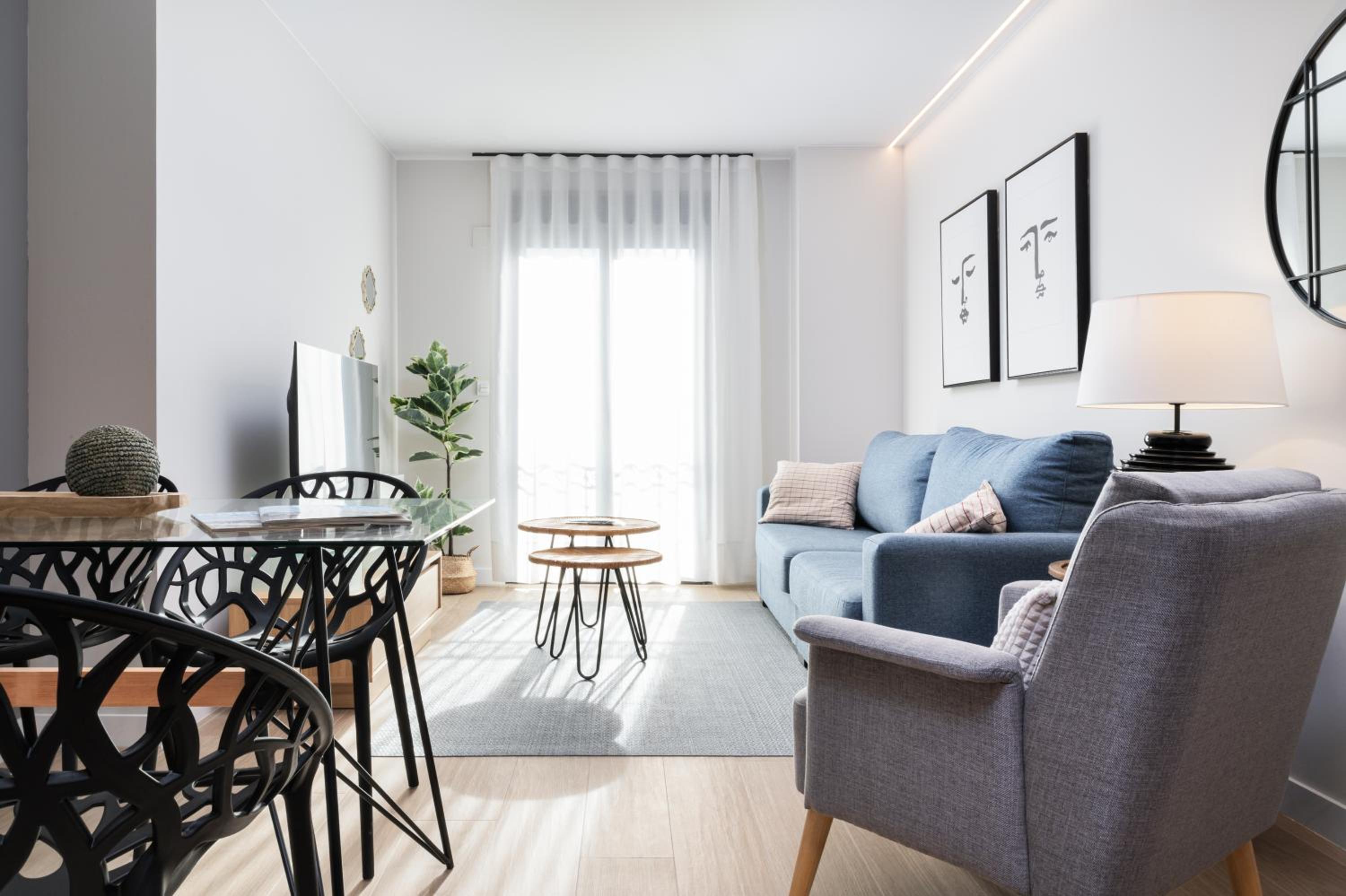 Apartamentos Torre del Reloj