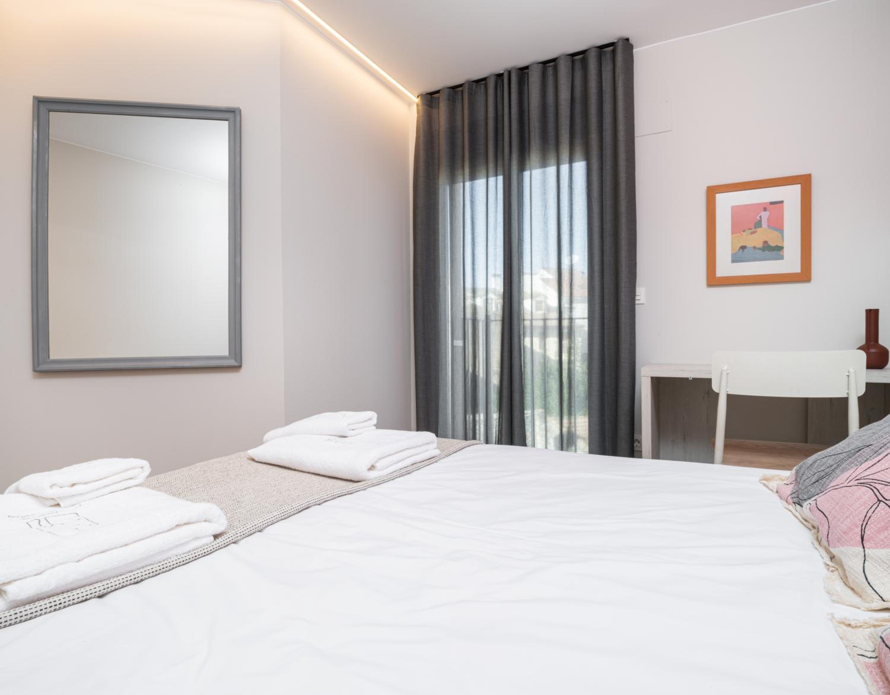 Apartamentos Torre del Reloj