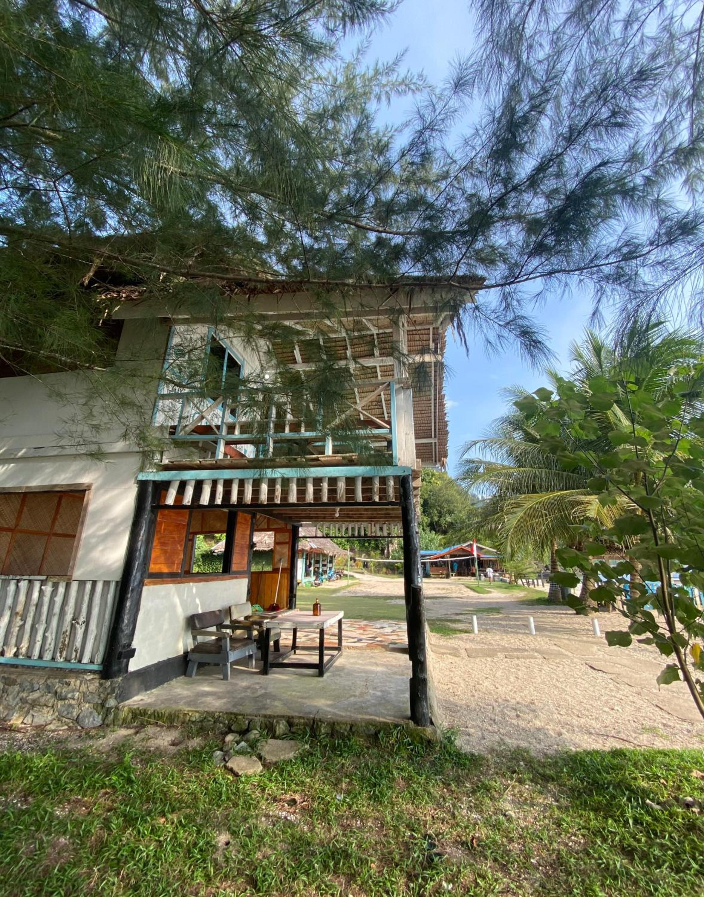 Ricky's Beach House