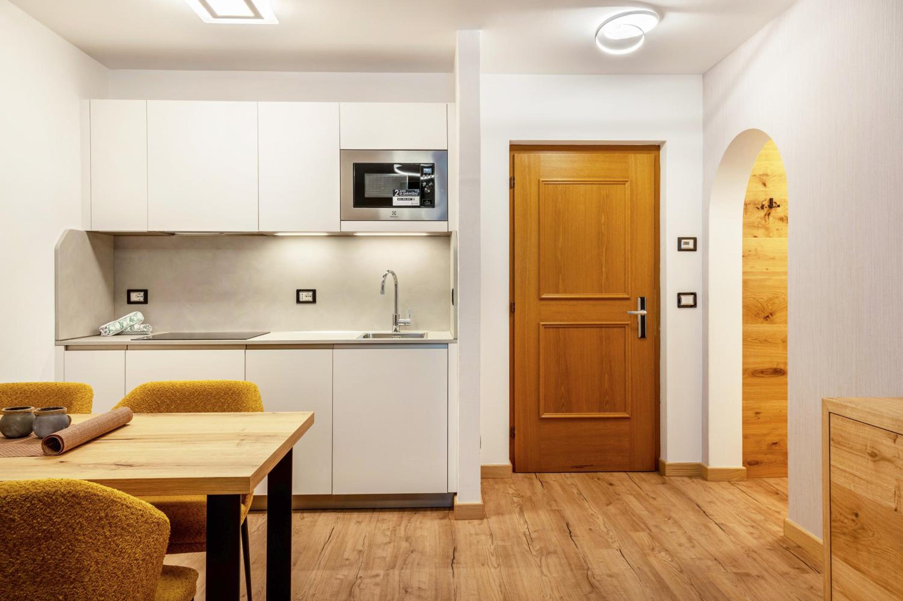 Kamerloy Apartments F photo 3