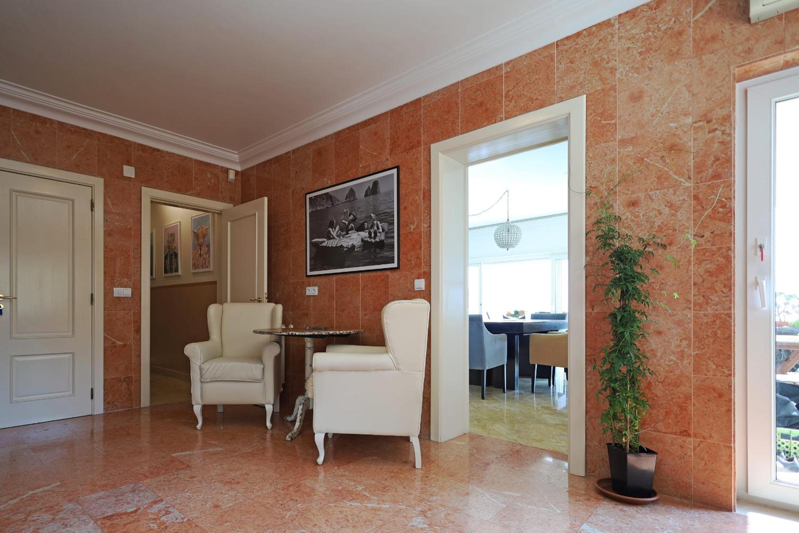 Coastline Arrabida Villa by CadenzaLux
