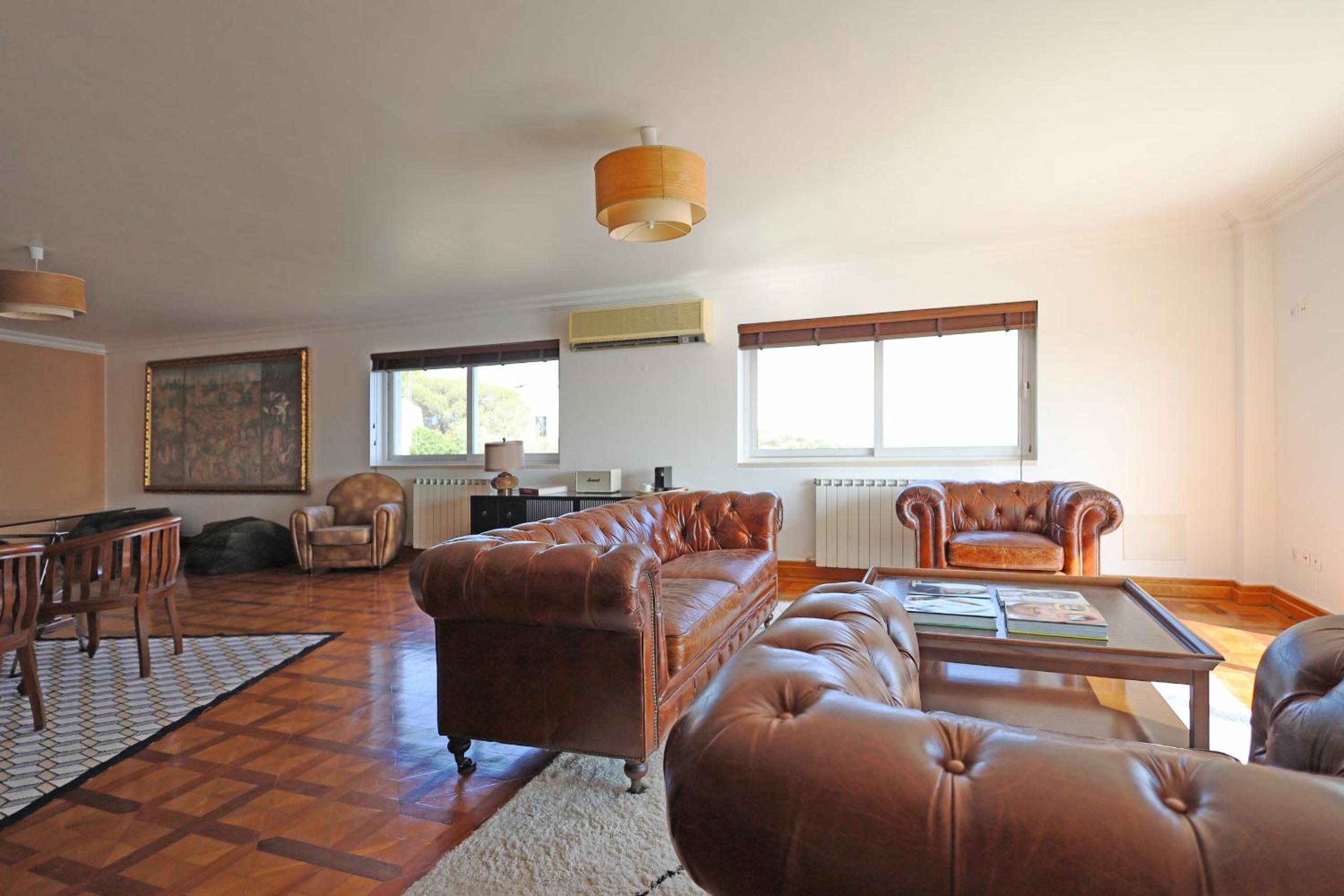 Coastline Arrabida Villa by CadenzaLux