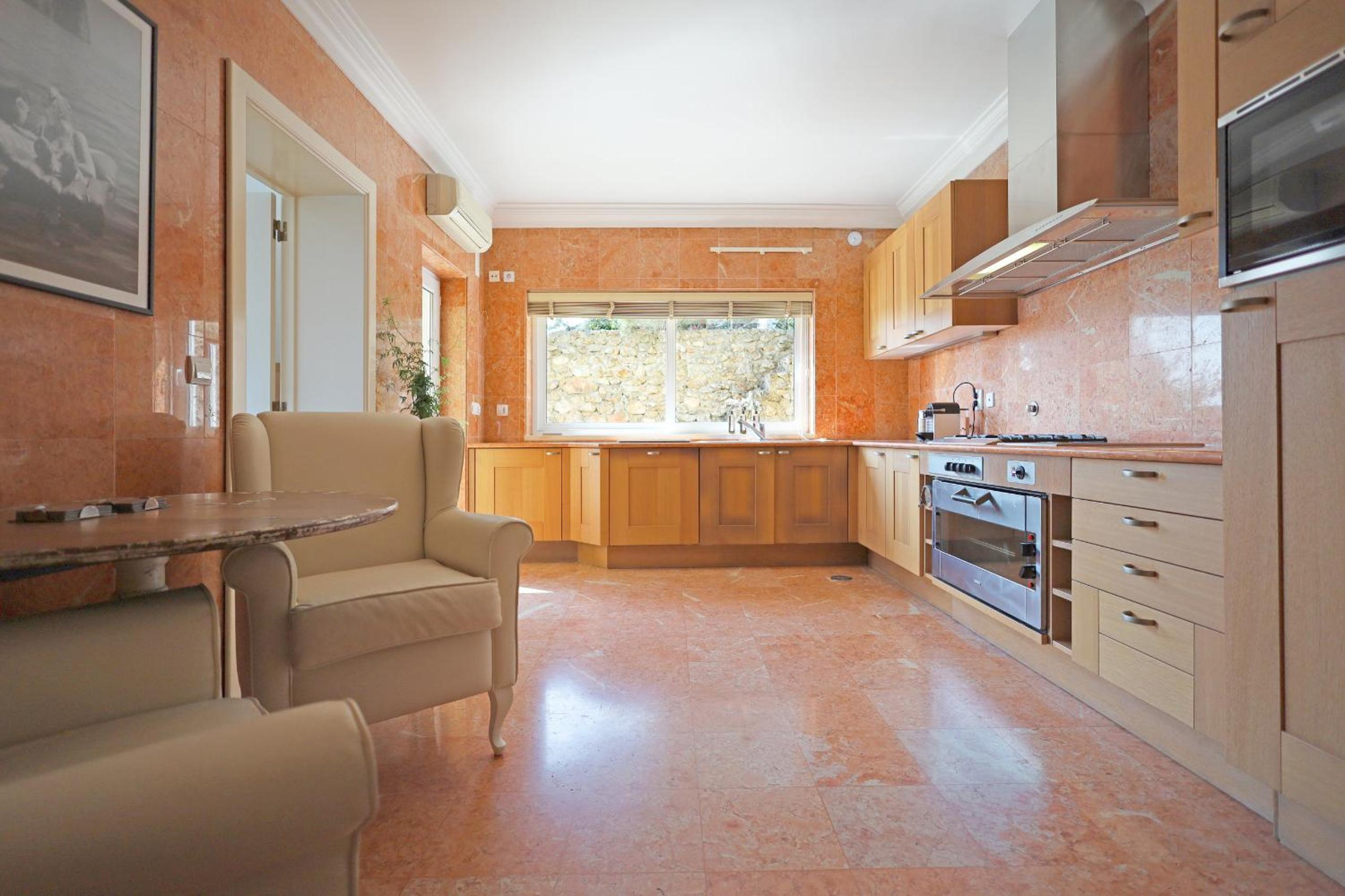 Coastline Arrabida Villa by CadenzaLux