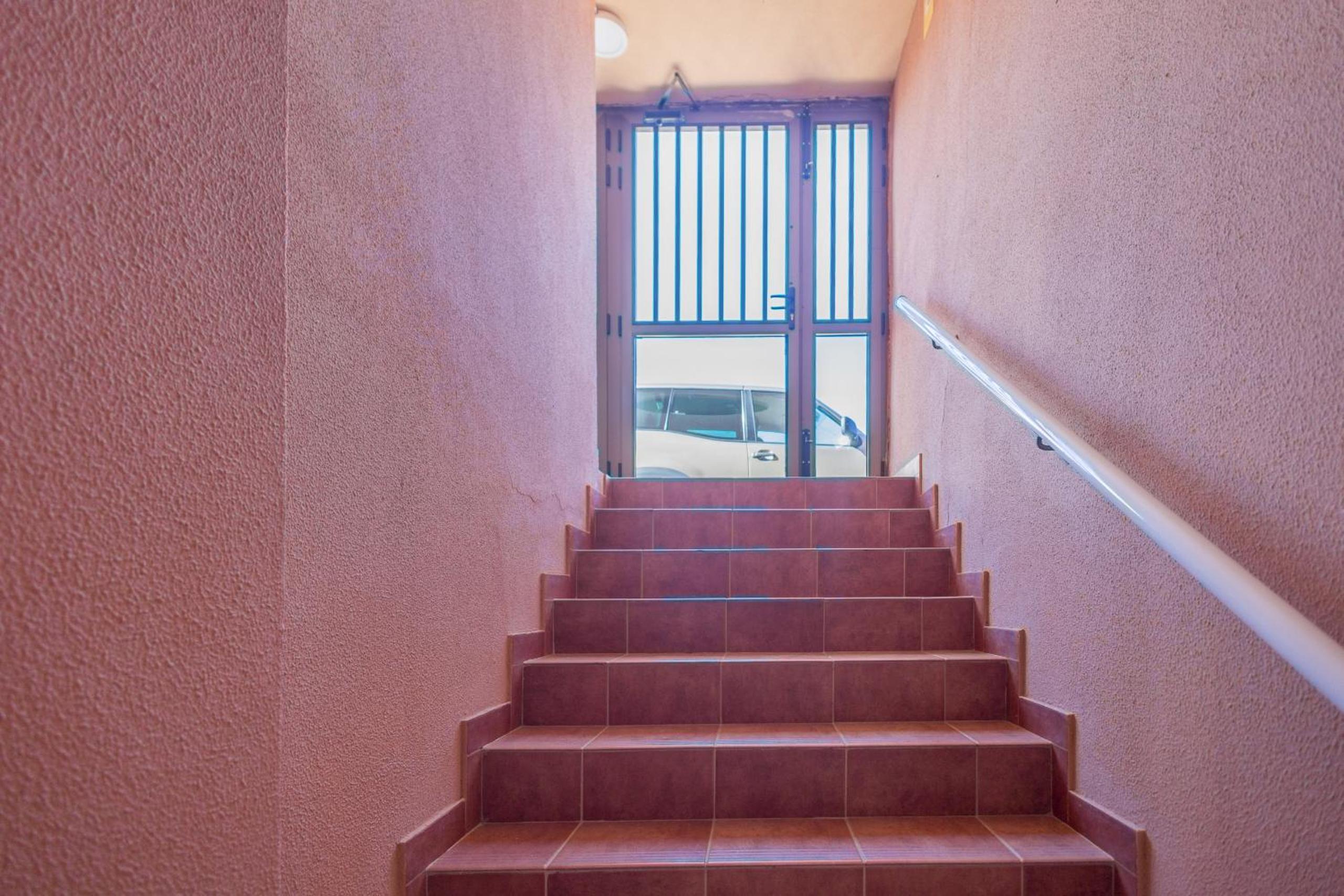 Playa El Burrero con terraza y solarium privado