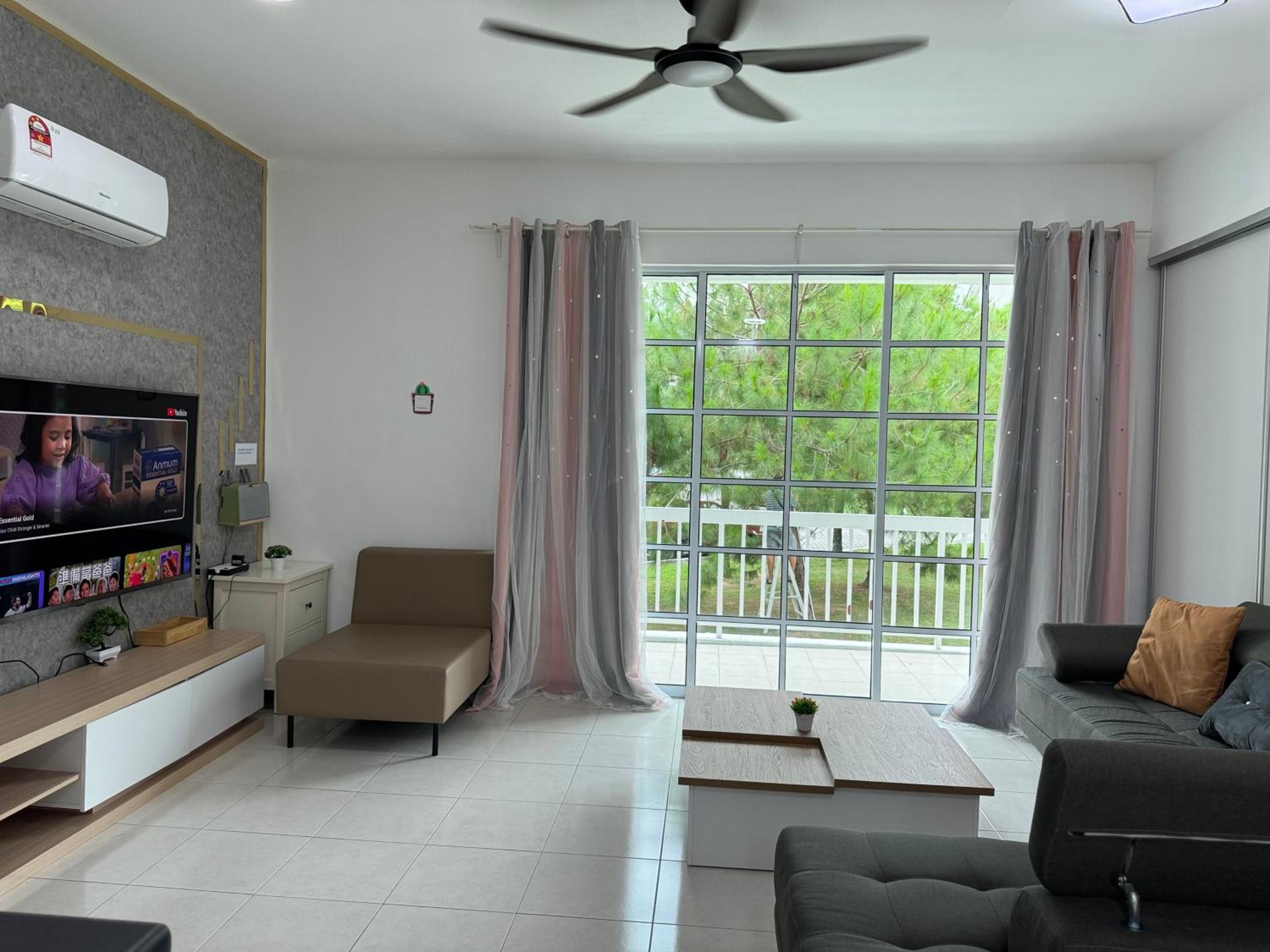 Home Feel-Camellia Suites photo 6