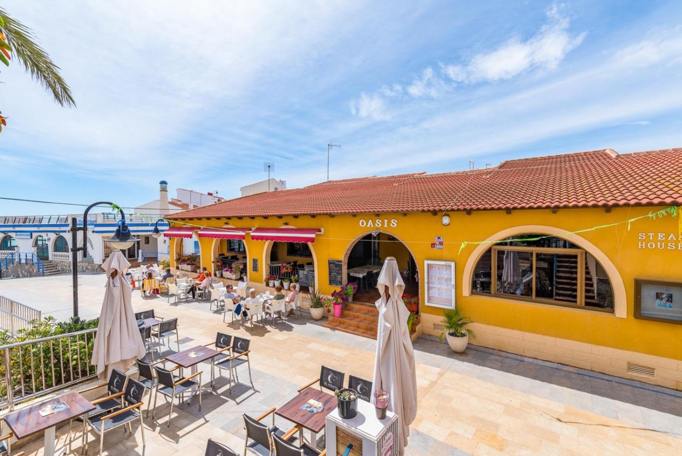 Playa Elisa Bay Luxury Apartment