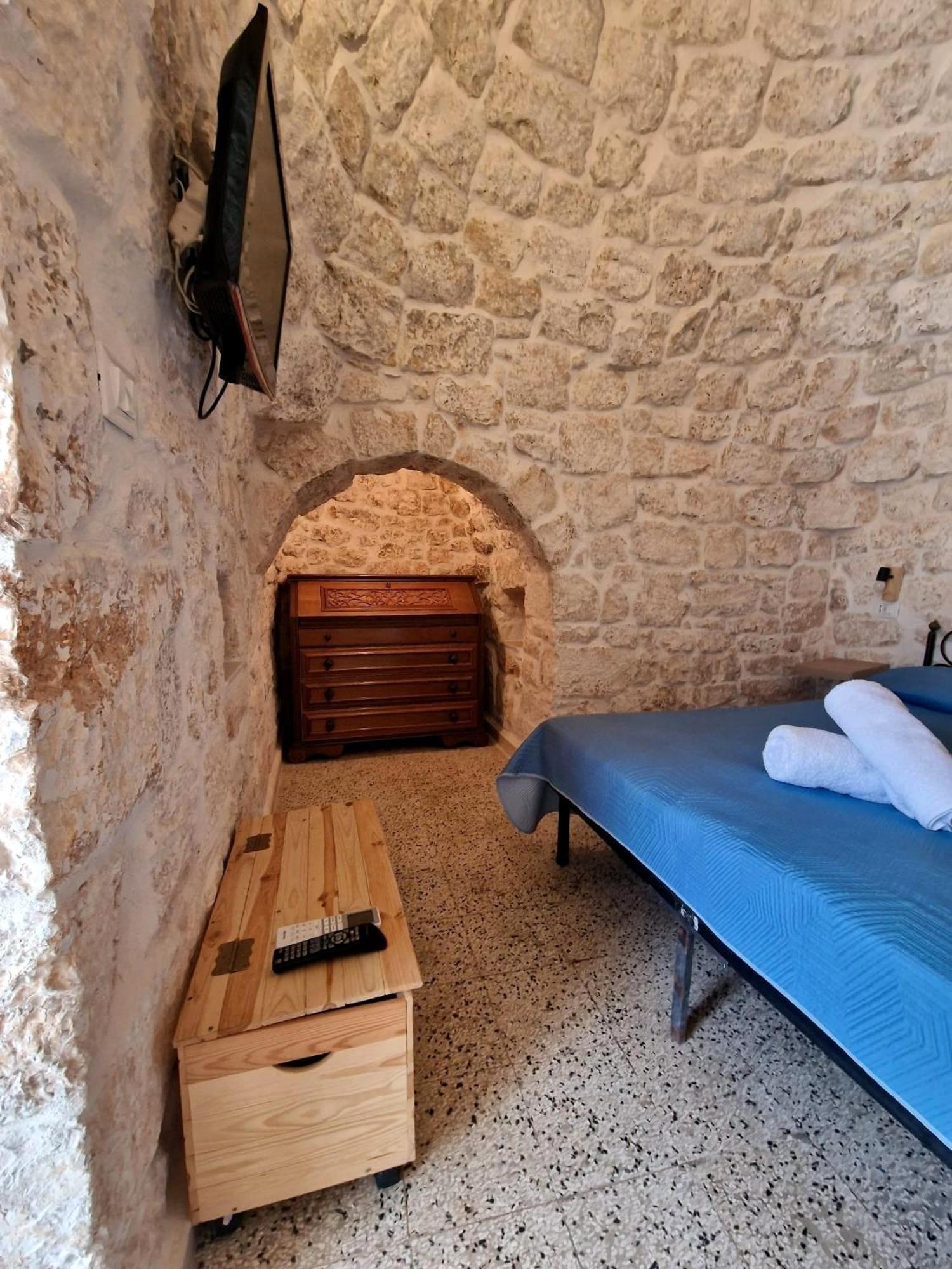 Photo 46