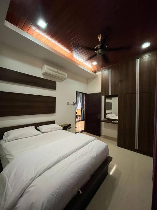 Tokwan Homestay 2 - Homestay with private kid's pool photo 8