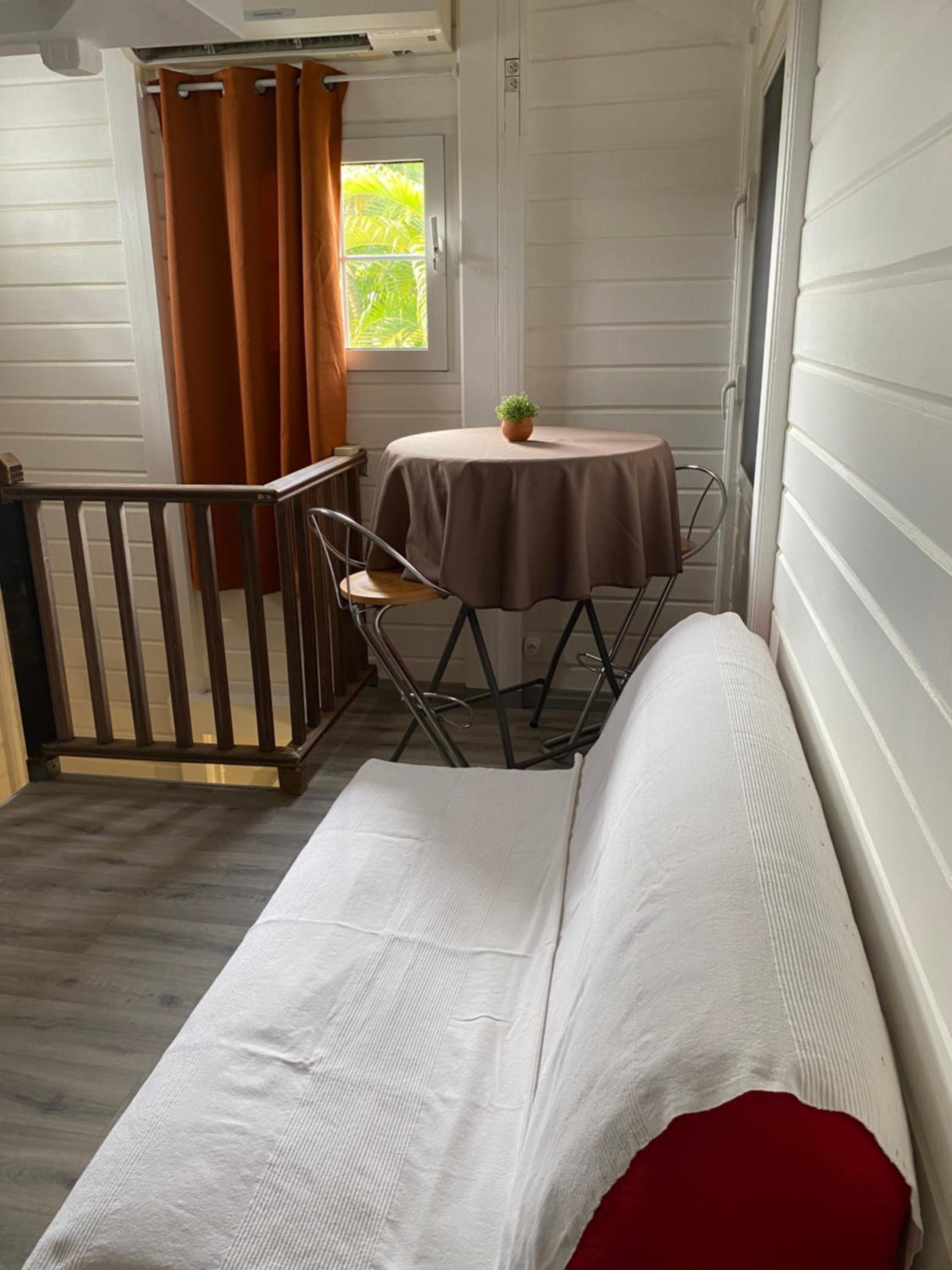 Bwa Kanel - Logement moderne avec SPA- Venez profiter d'une parenthèse de bien-être !