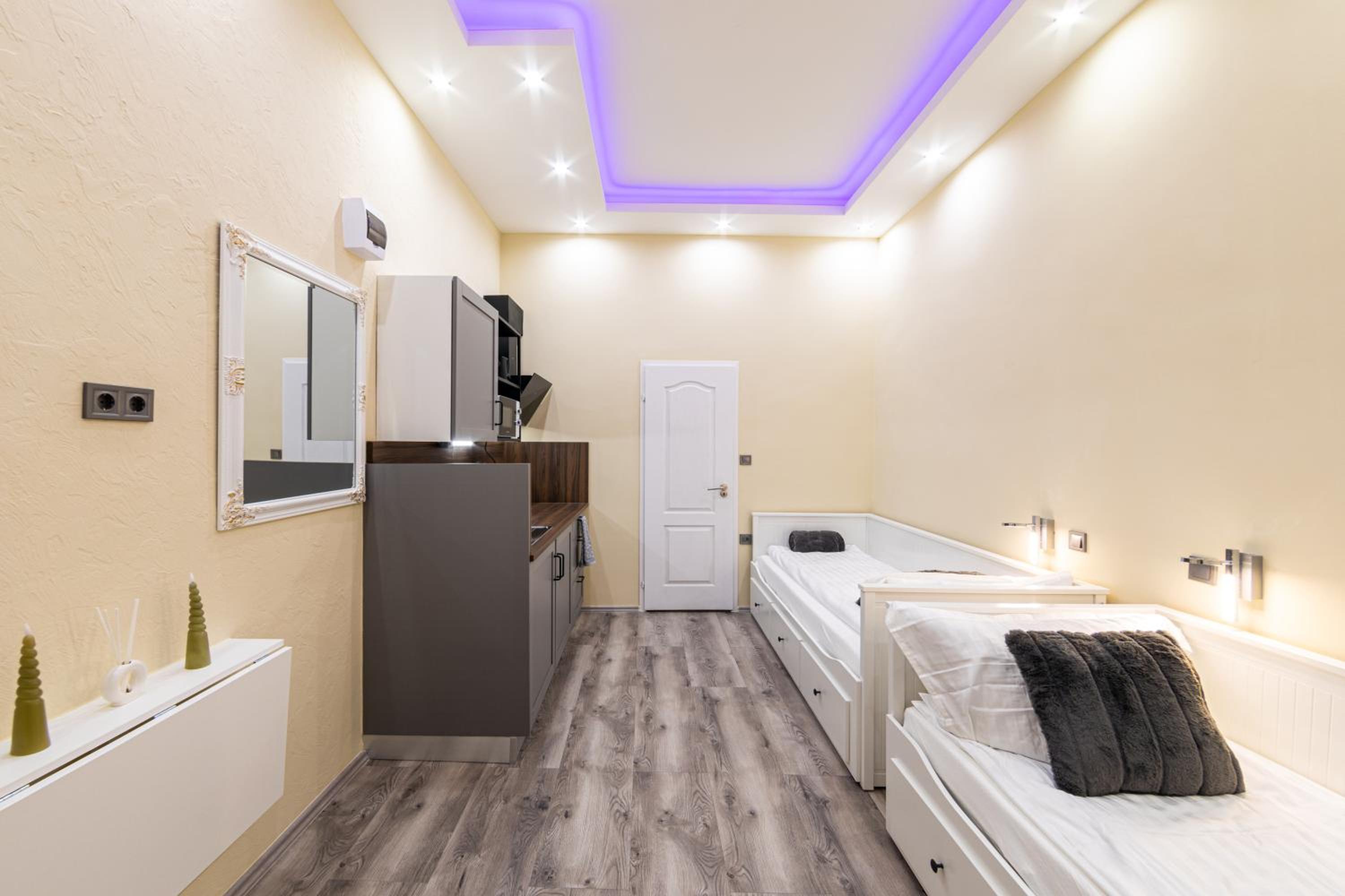 GrigorasNCo Studio Apartments