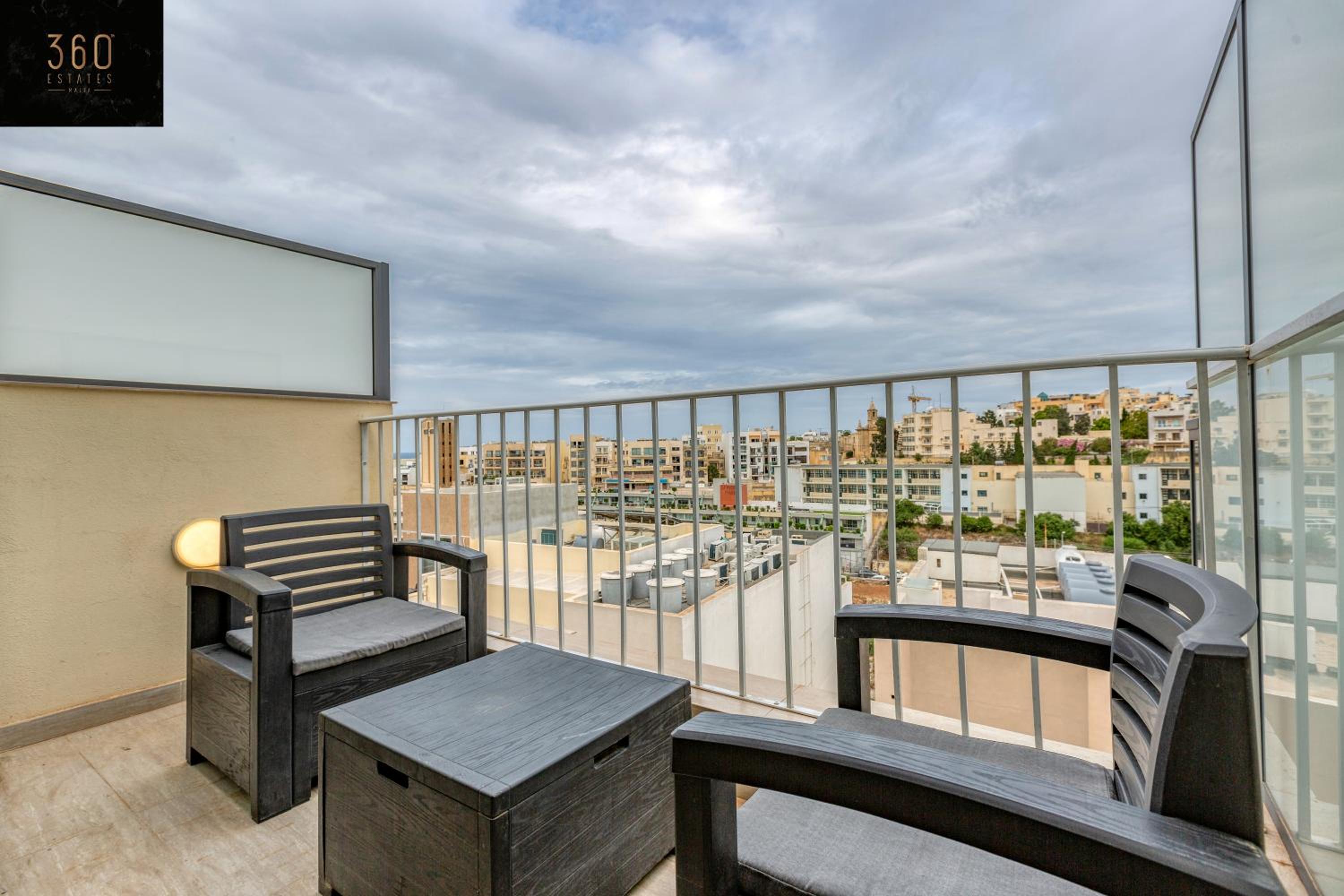 1BR penthouse with PRVT balcony in St Julians by 360 Estates photo 2