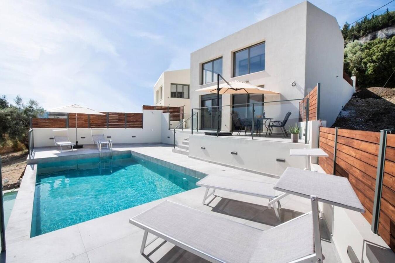 Elthea Villas