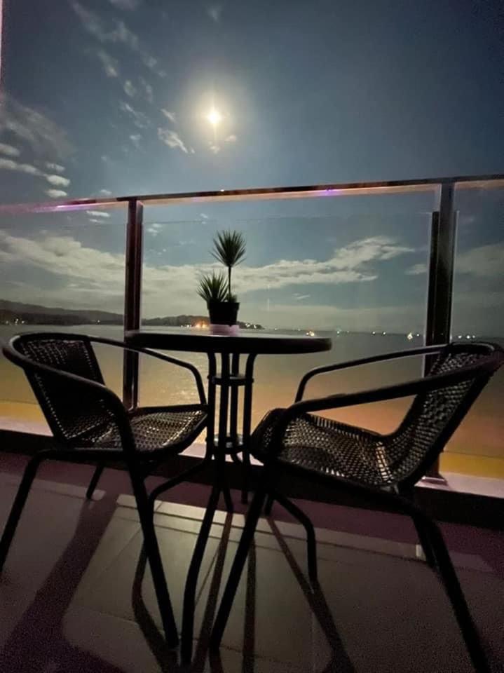 SwissBelResidence Studio With King Bed photo 2