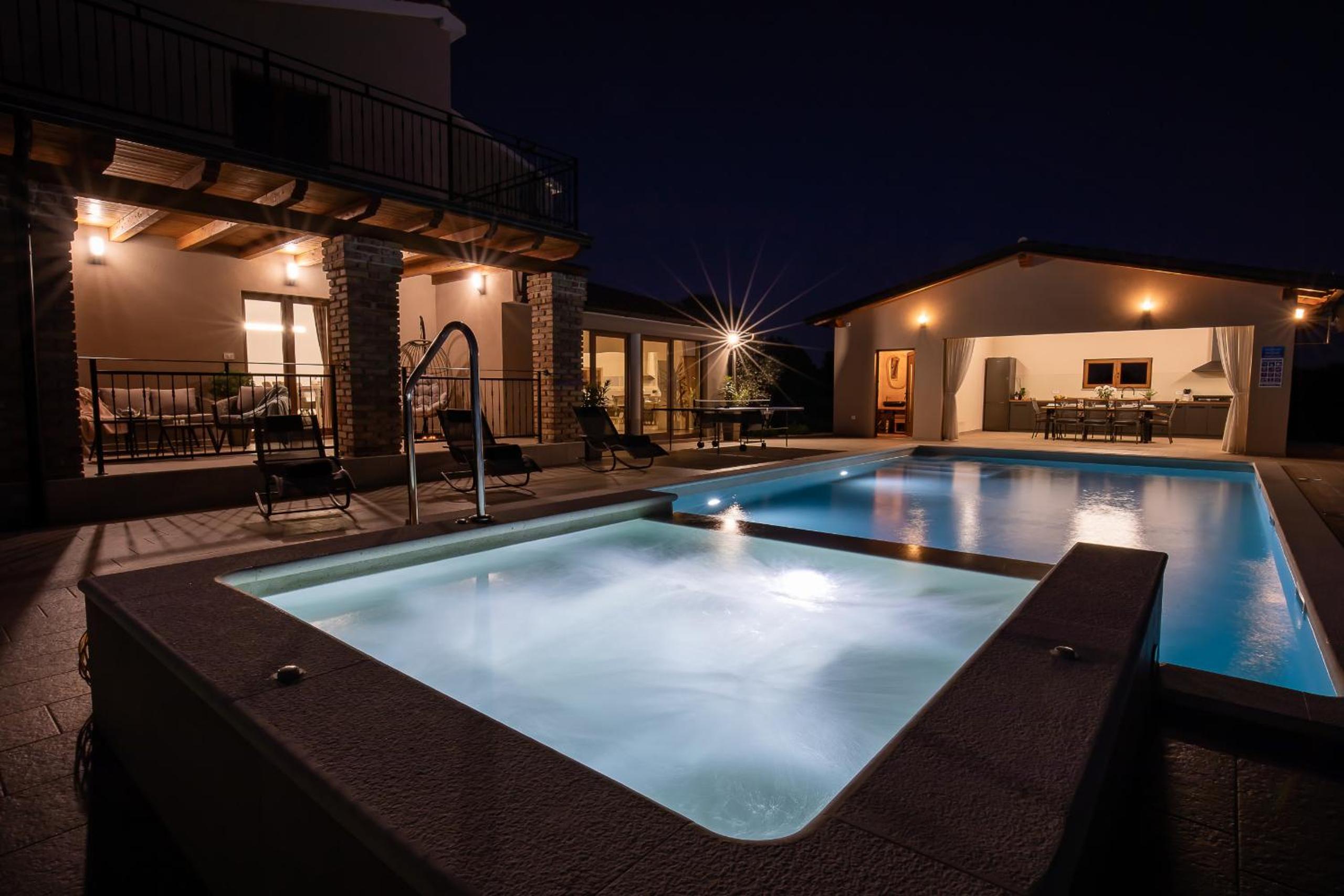 Villa Mattuzzi in Central Istria with large garden, kids playground and whirlpool view 3