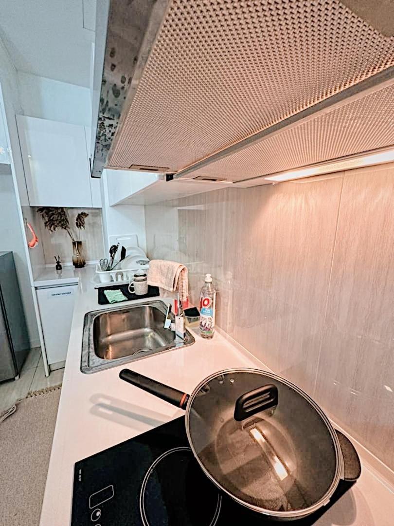 2 Bedroom, The Elements Ampang KLCC with NETFLIX