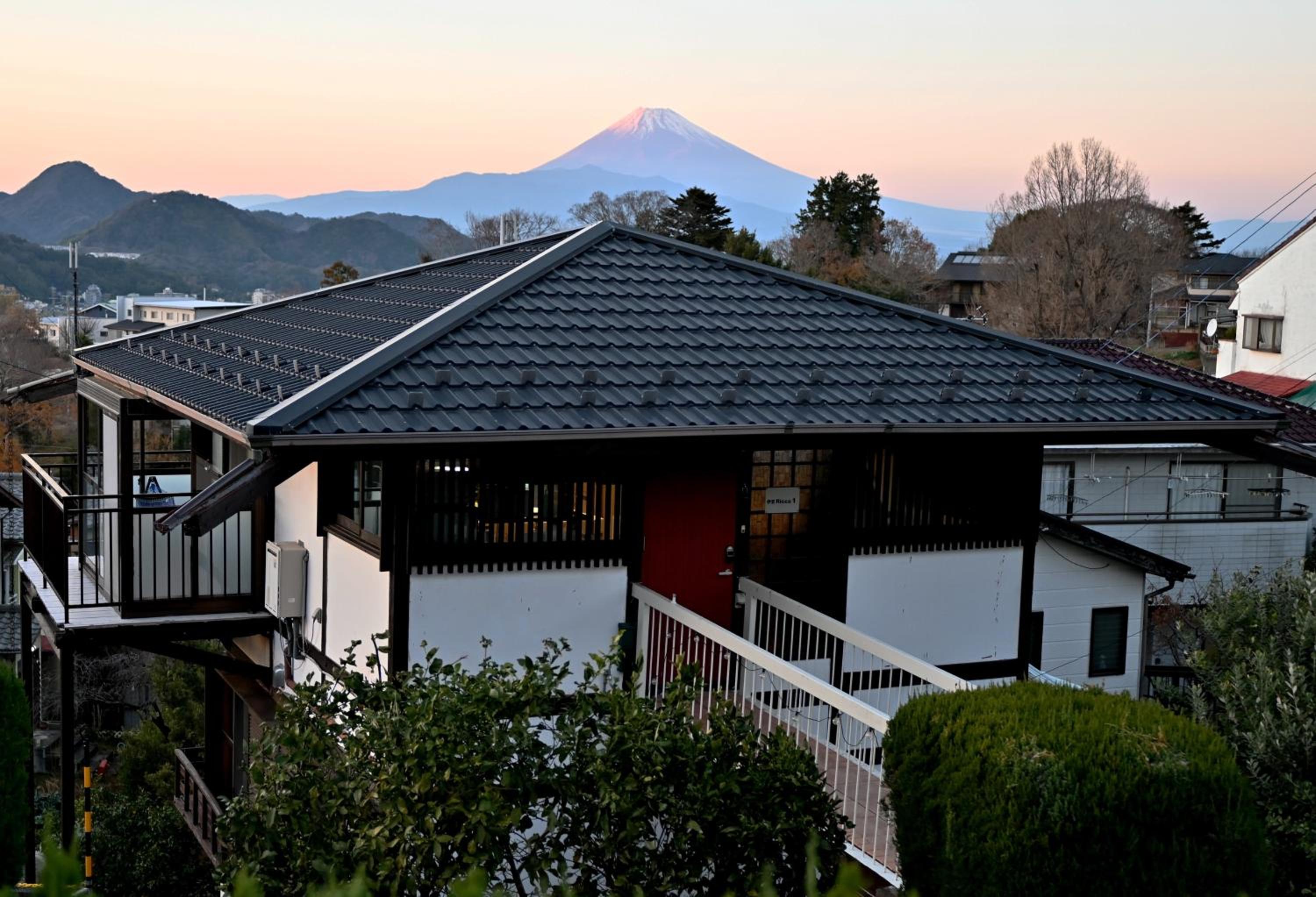 Izu Ricca view 2