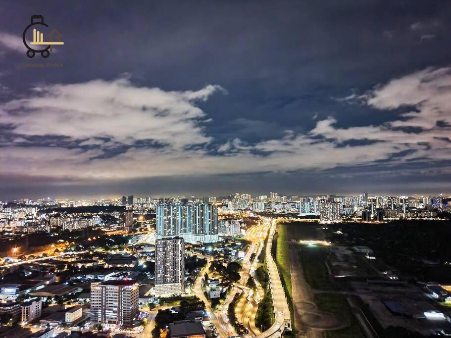 1 min to KL Tallest Residence Heart of Klang Valley