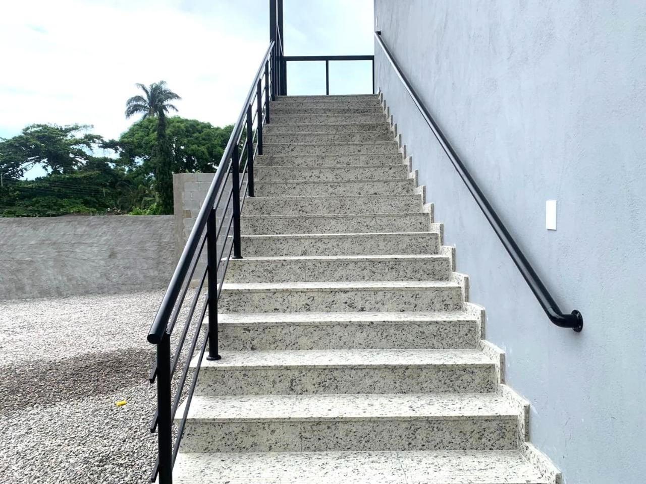 Vida Boa Ubatuba Flats - Apê a 200m da praia do Lázaro!