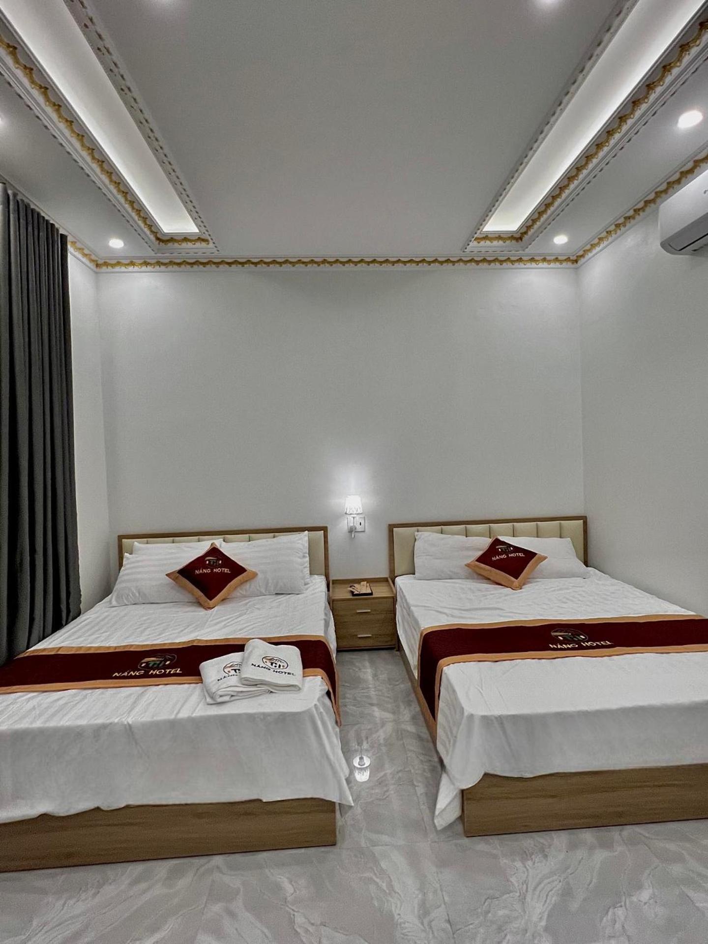 NẮNG HOTEL