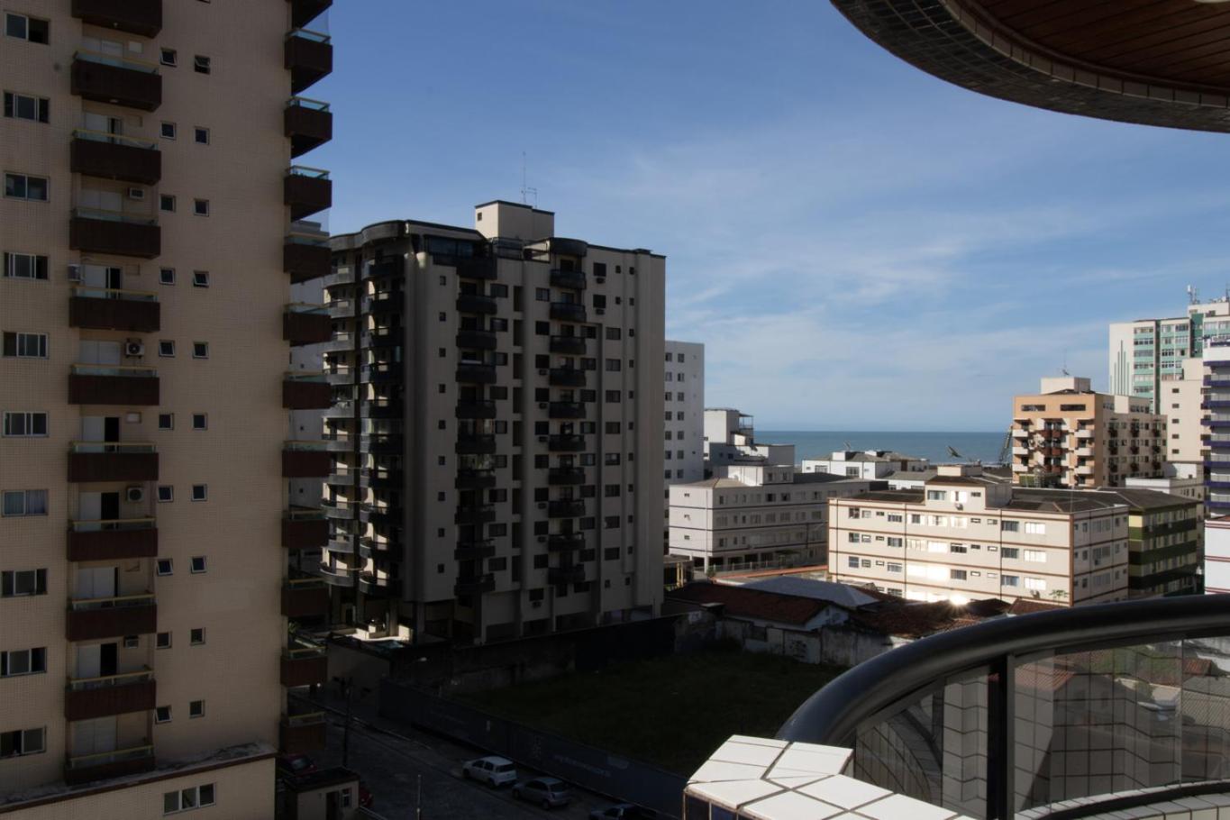 Otimo apto a 220m da Praia da Guilhermina SP