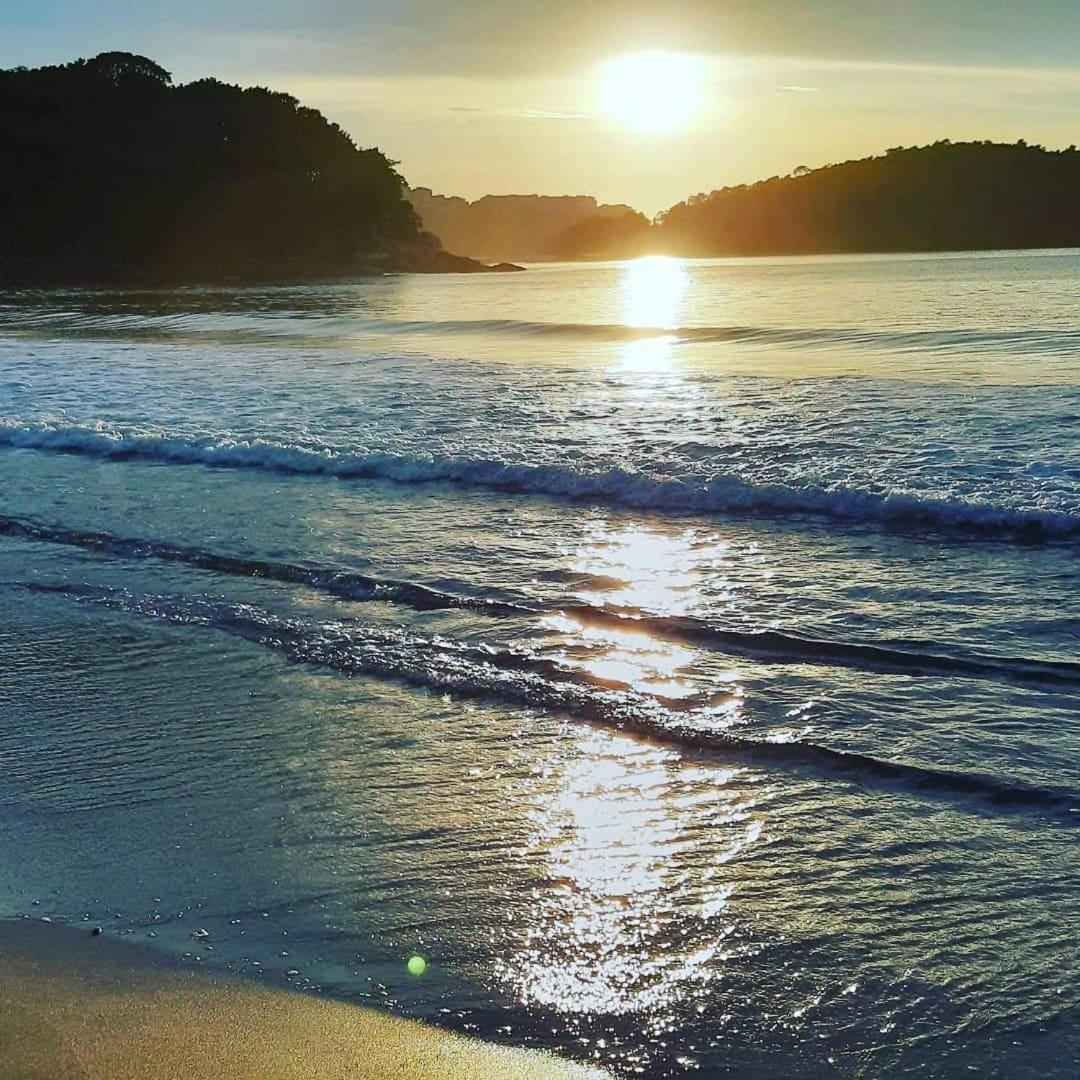 Pe na areia