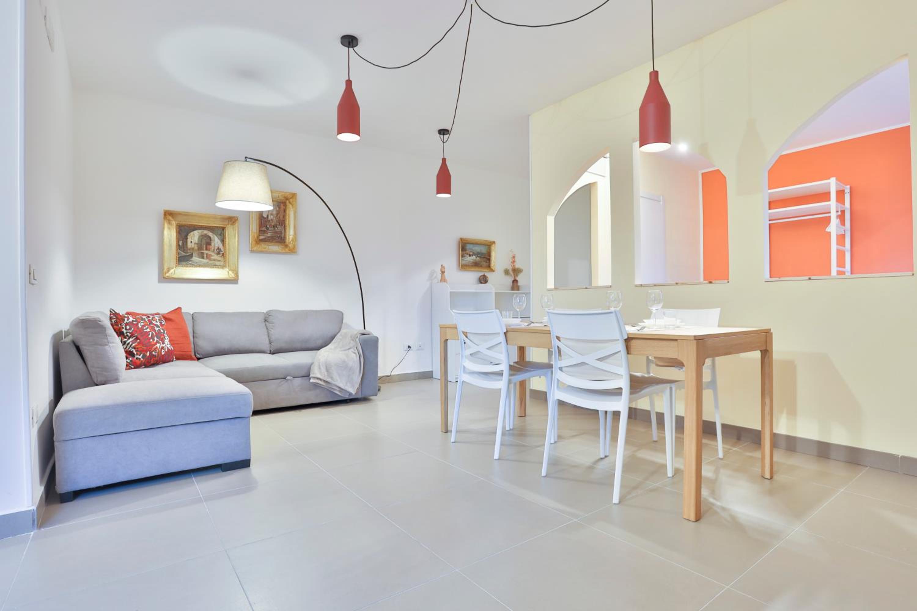 GuestHost - Sebeto Apartments with Parking & Netfilx
