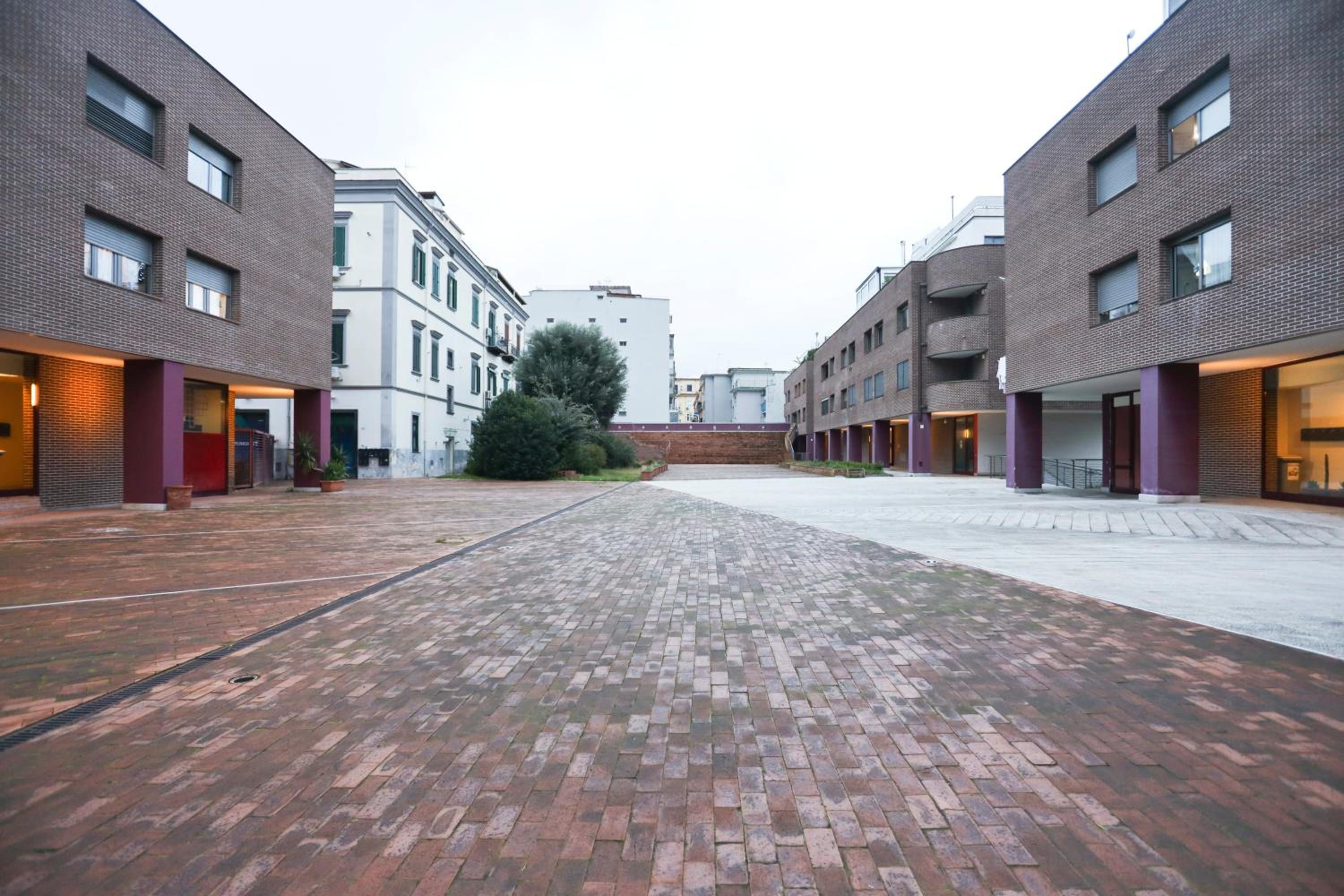 GuestHost - Sebeto Apartments with Parking & Netfilx