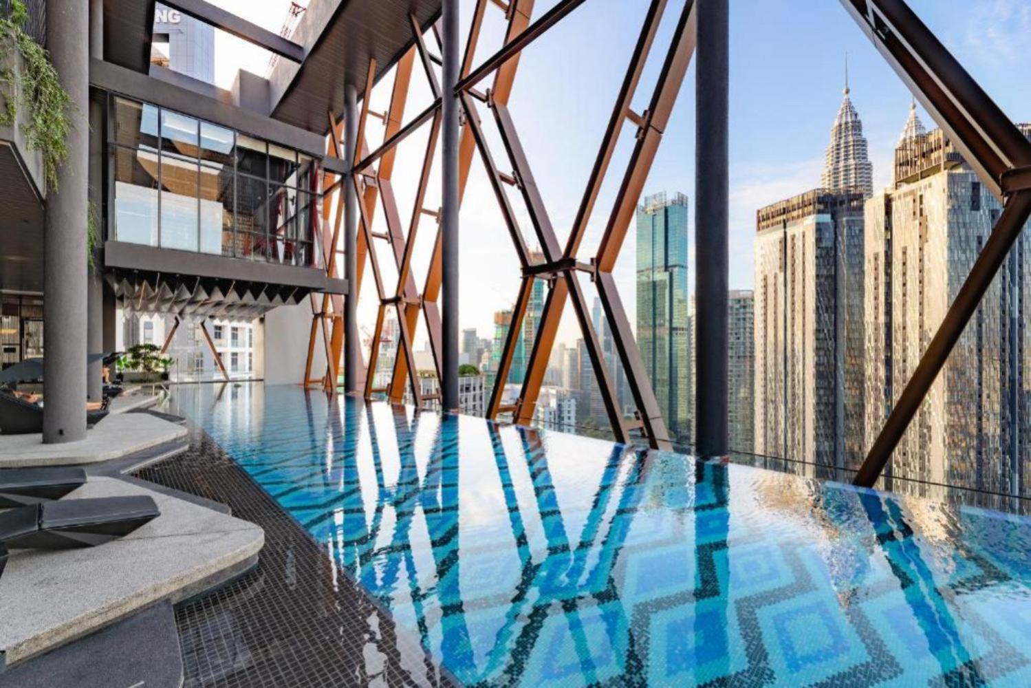 Scarletz Suites KLCC Twin Tower by Purple Orchid