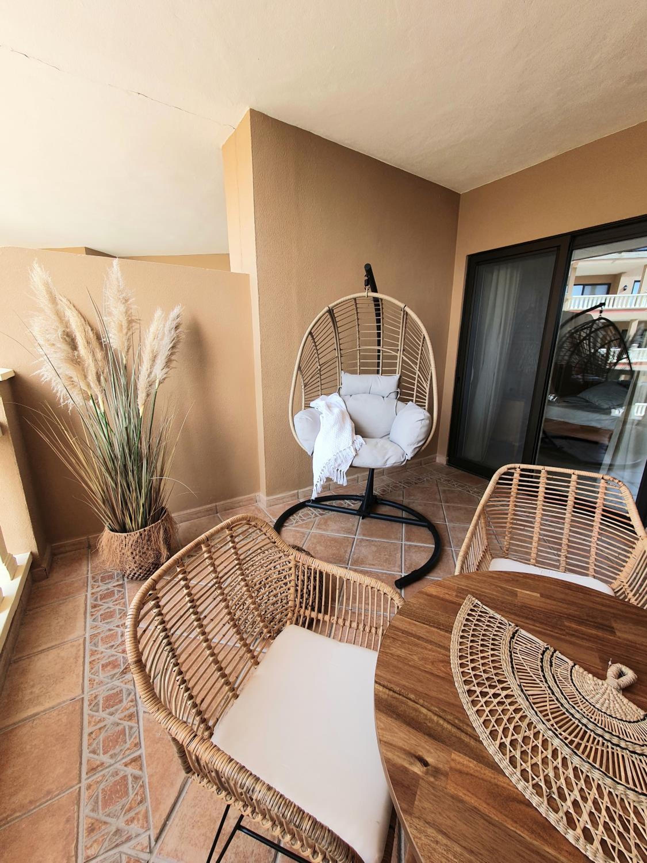 El Nautico Coral Suite - Oceanview Escape