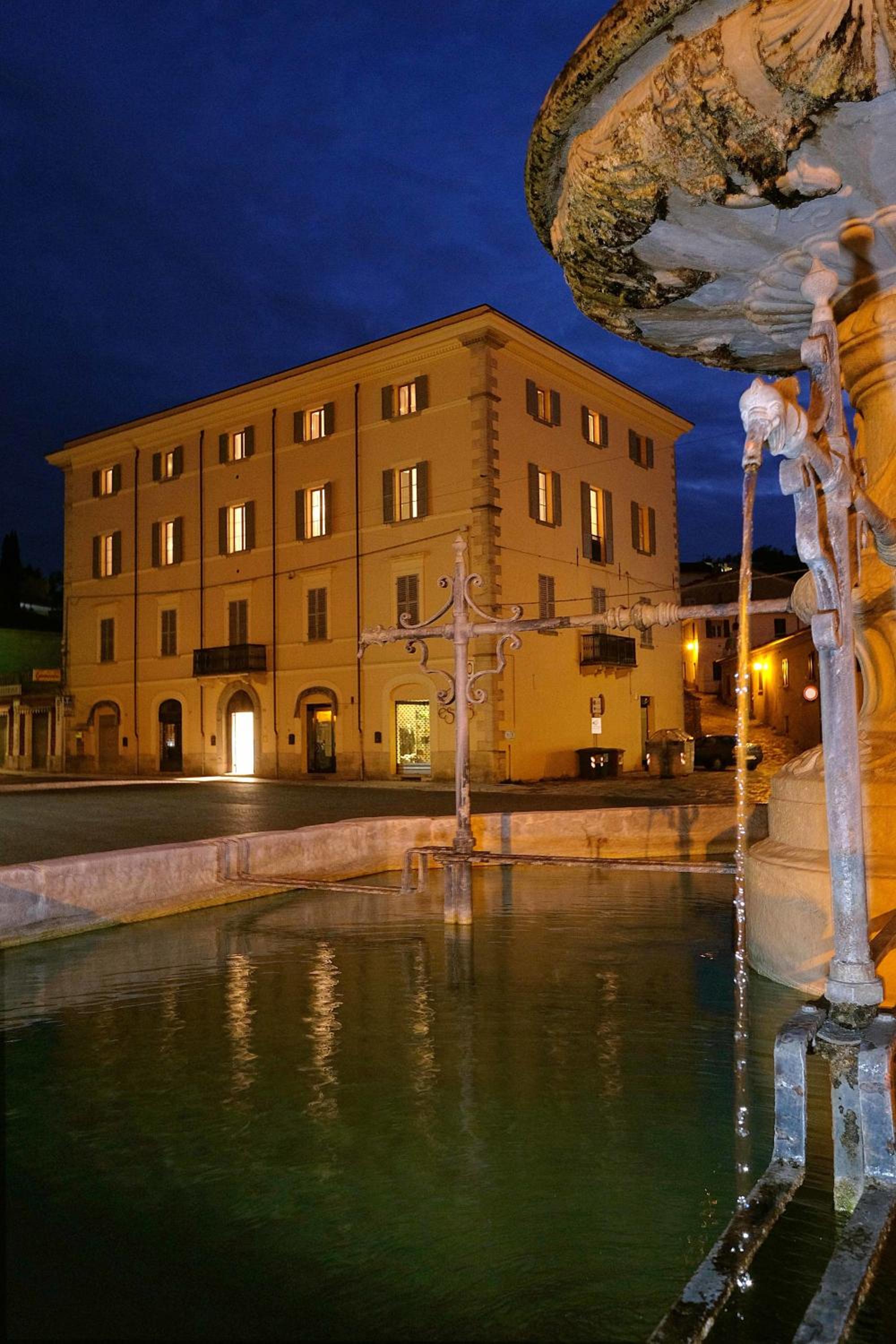 Palazzo Mattei b&b and charming rooms