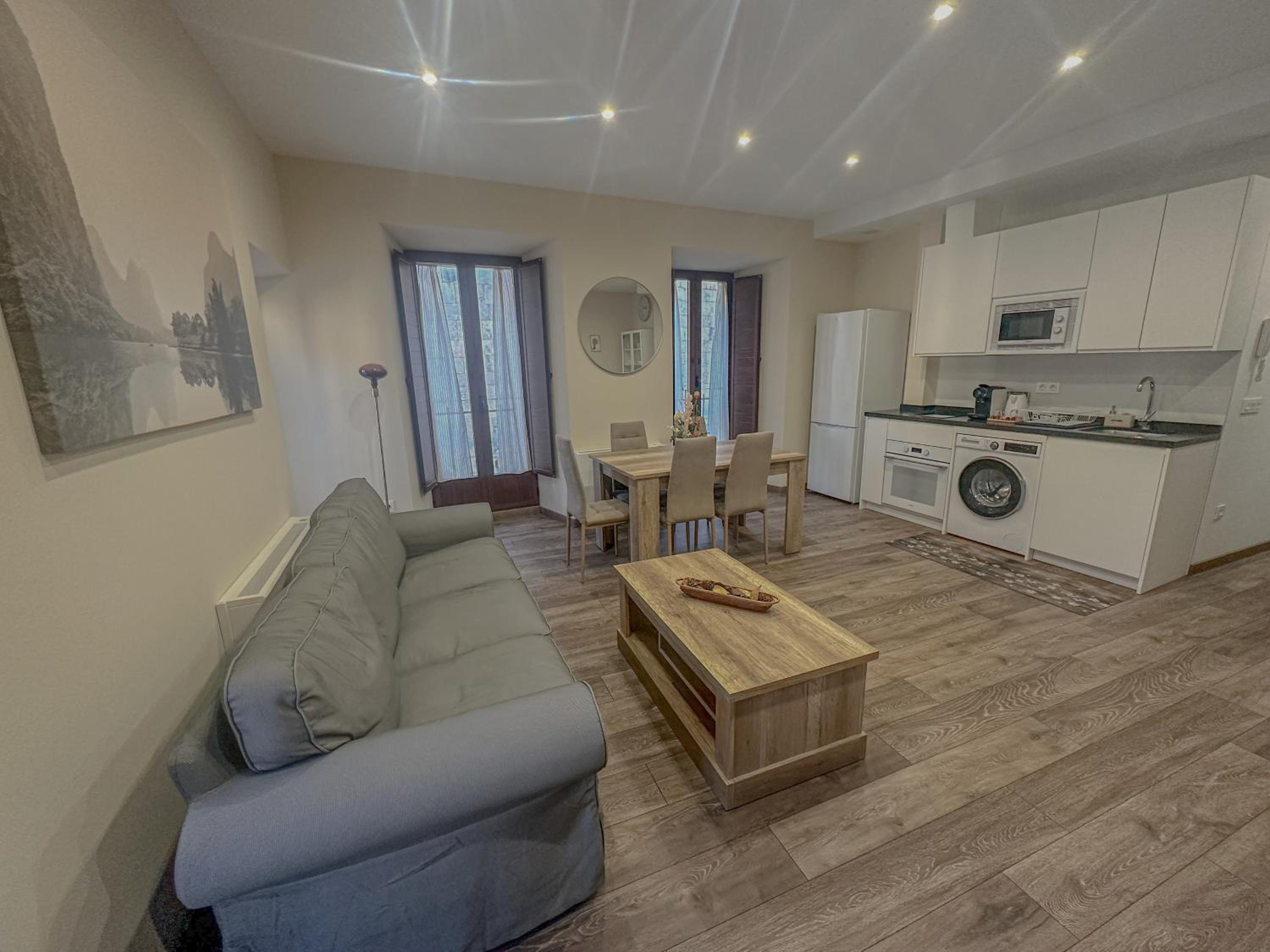 Apartamentos La Camelia
