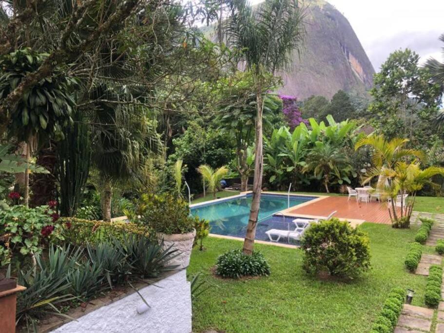 Casa na Serra incrivel com vista para as montanhas