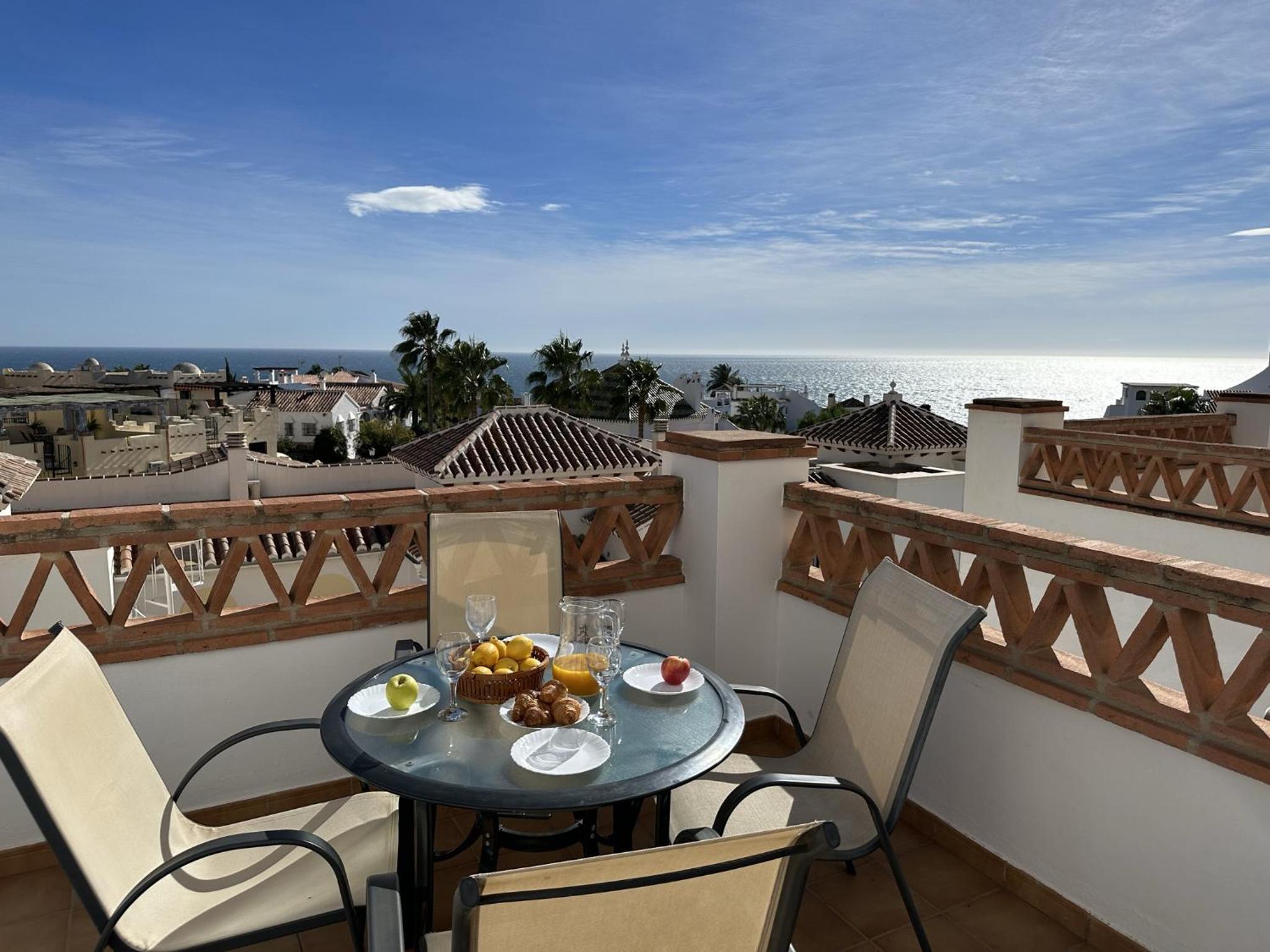 Nerja Paradise Rentals - Apt Chimenea C1D en Nerja — balance & terrace
