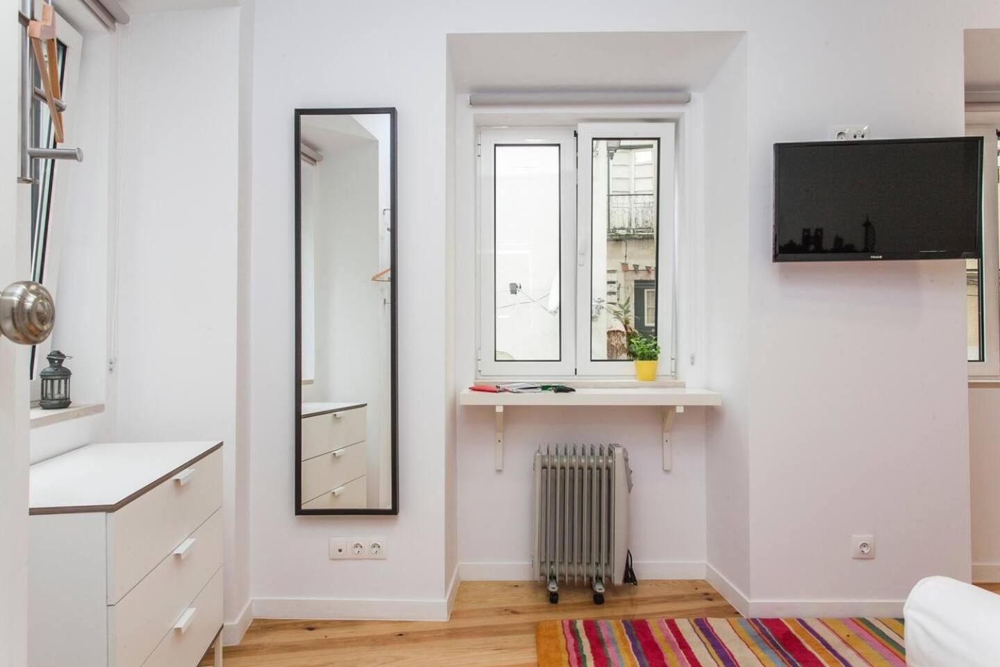 WHome Hidden Gem in Alfama perfect to explore Lisbon