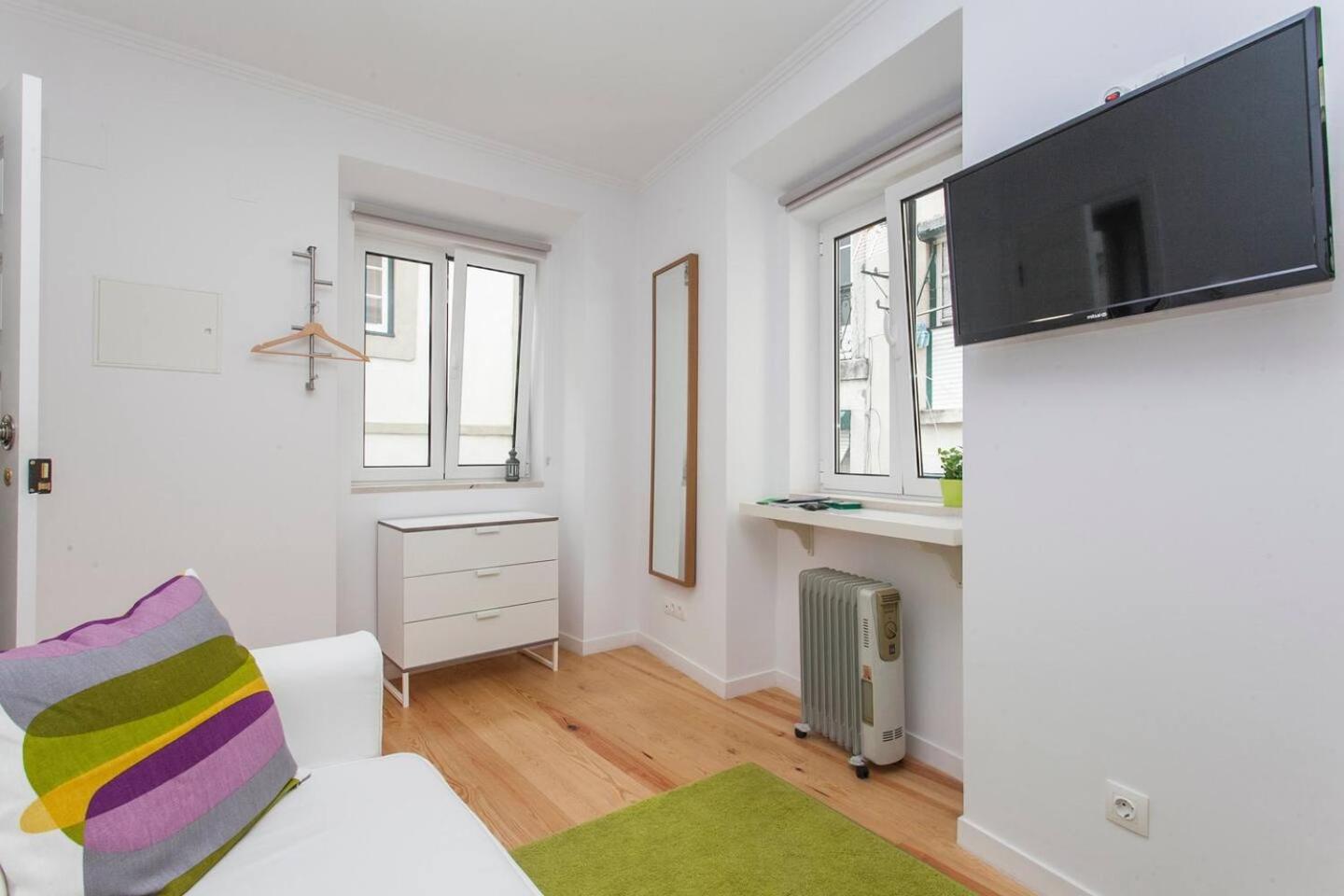 WHome Hidden Gem in Alfama perfect to explore Lisbon