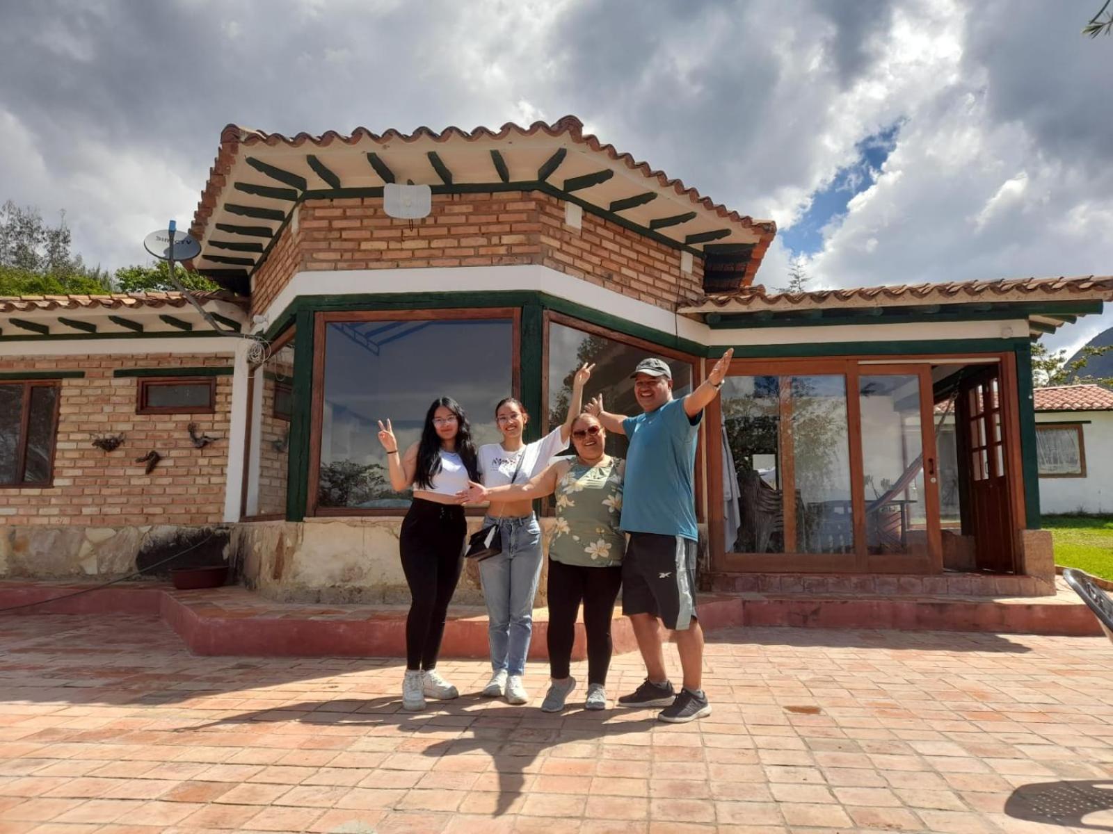 CABAÑA VILLA LUISA de LEYVA