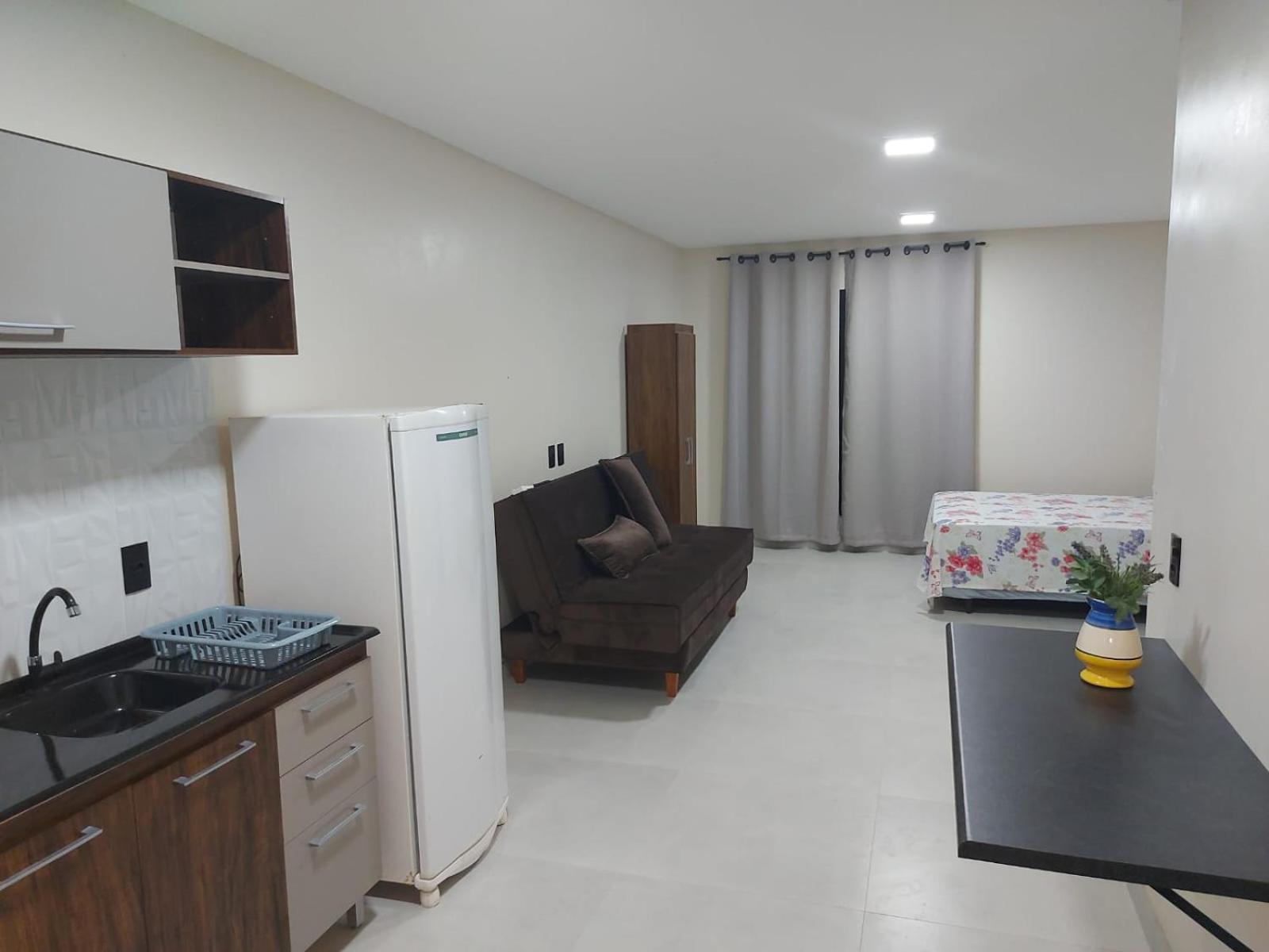 LUAR DE BOMBAS Apto/Studio