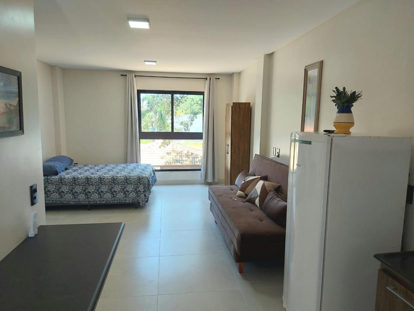 LUAR DE BOMBAS Apto/Studio