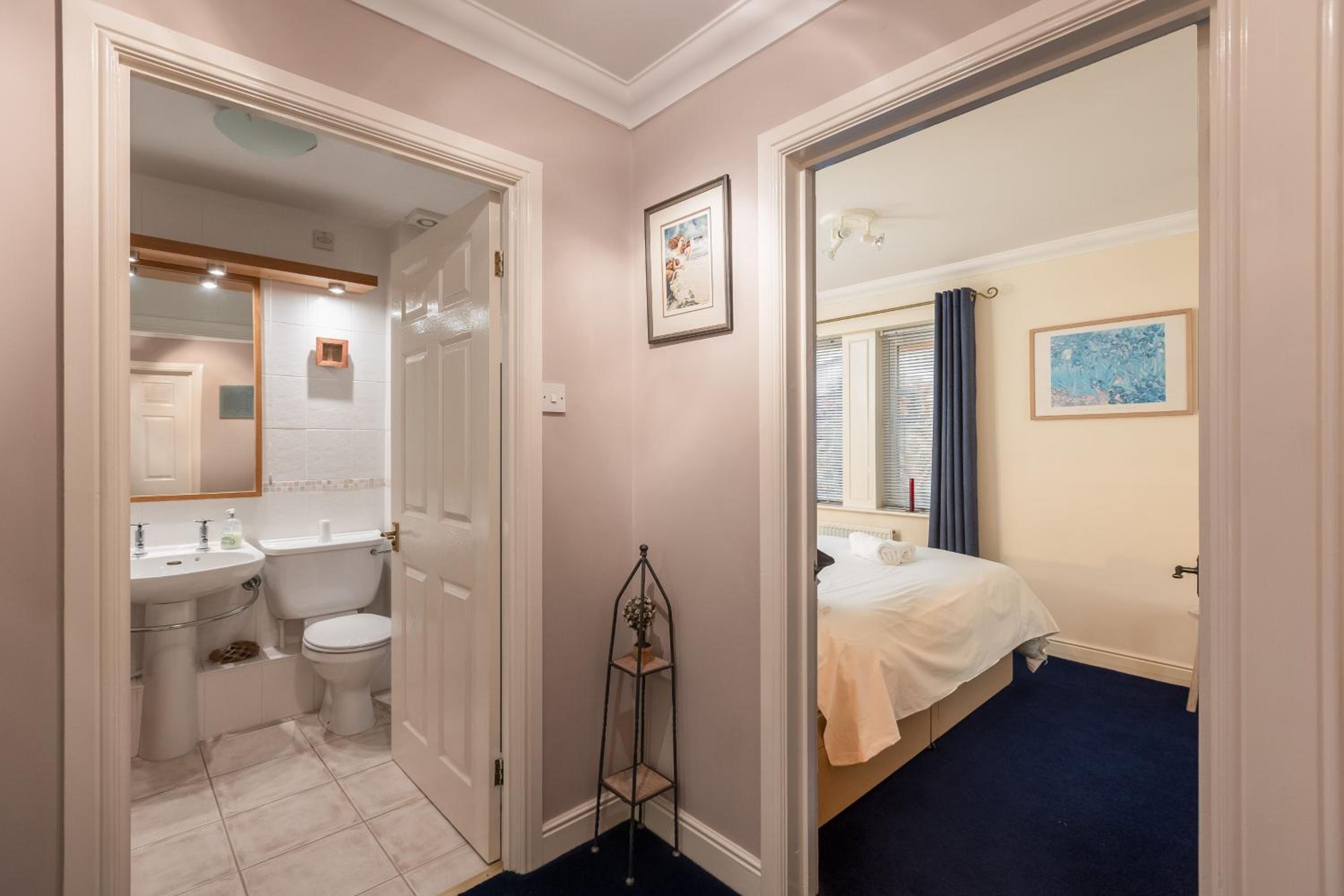 Pretty Apartment in the Cathedral City of Ripon view 4