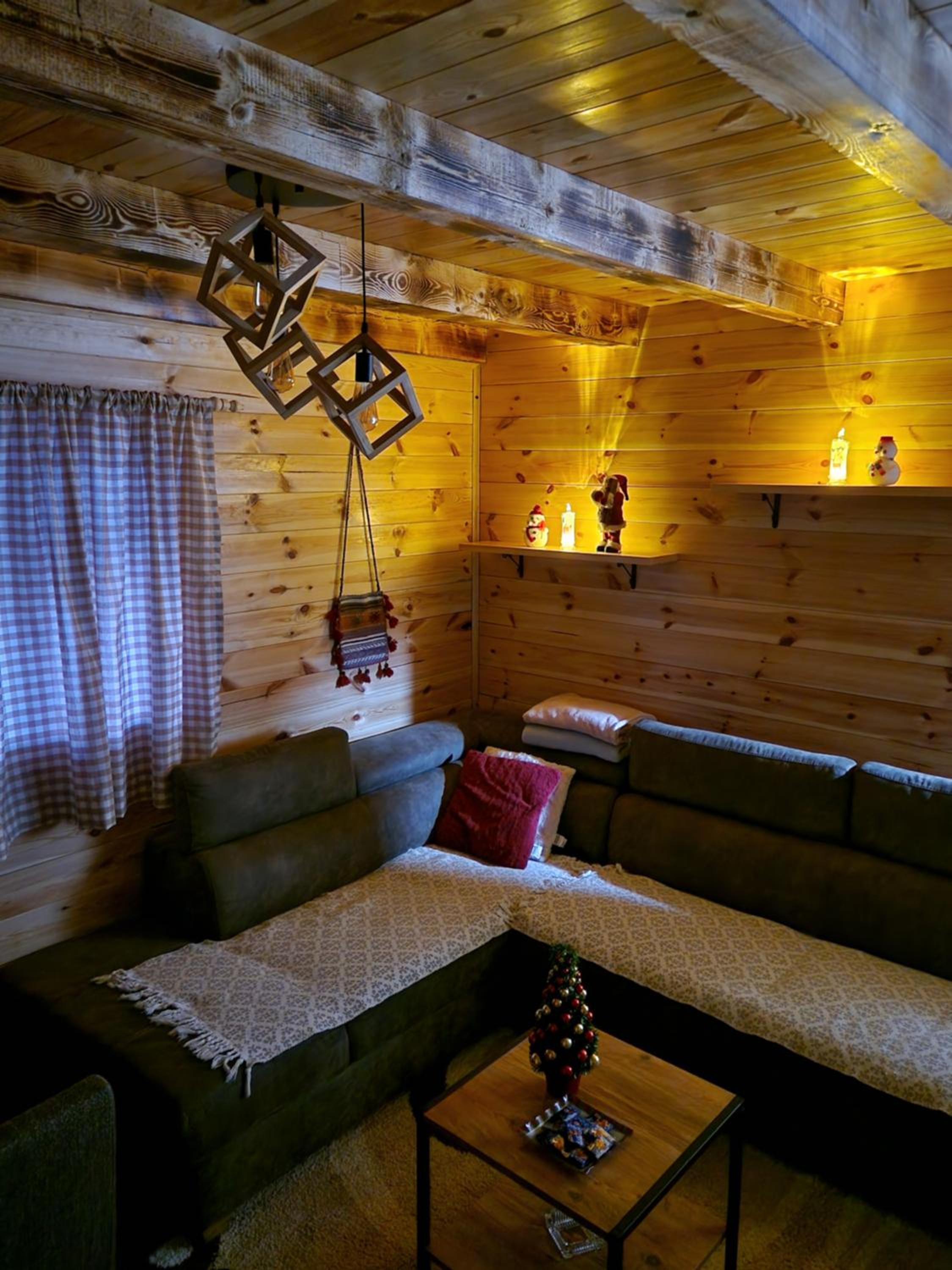 Cozy Home Small bear view 2