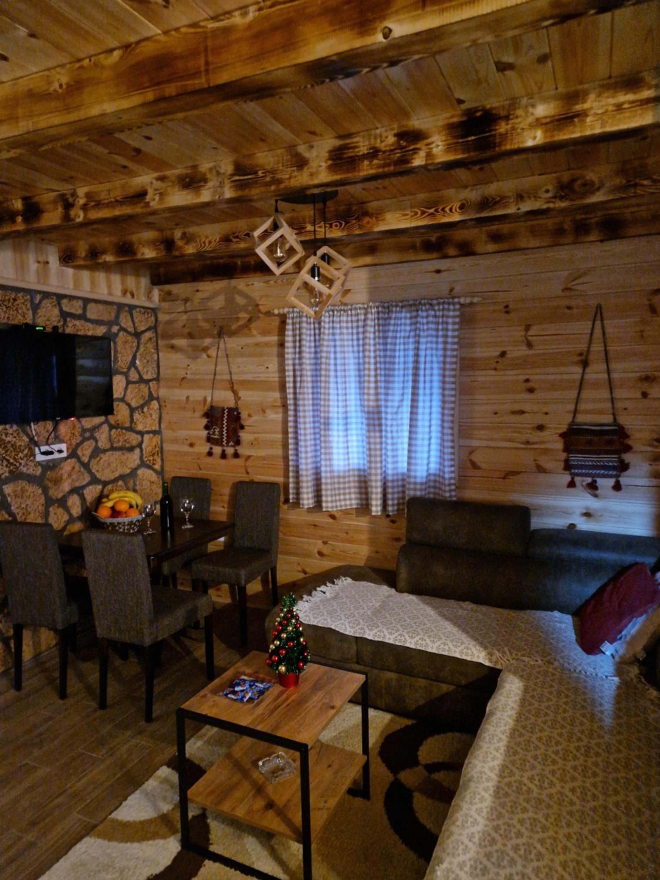 Cozy Home Small bear view 3
