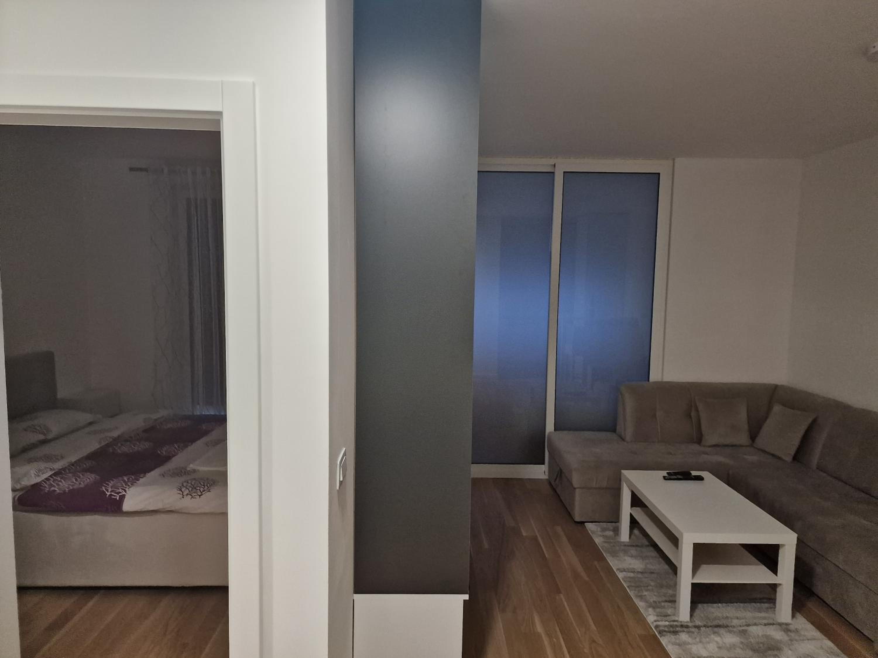 Apartment 4th. Floor II