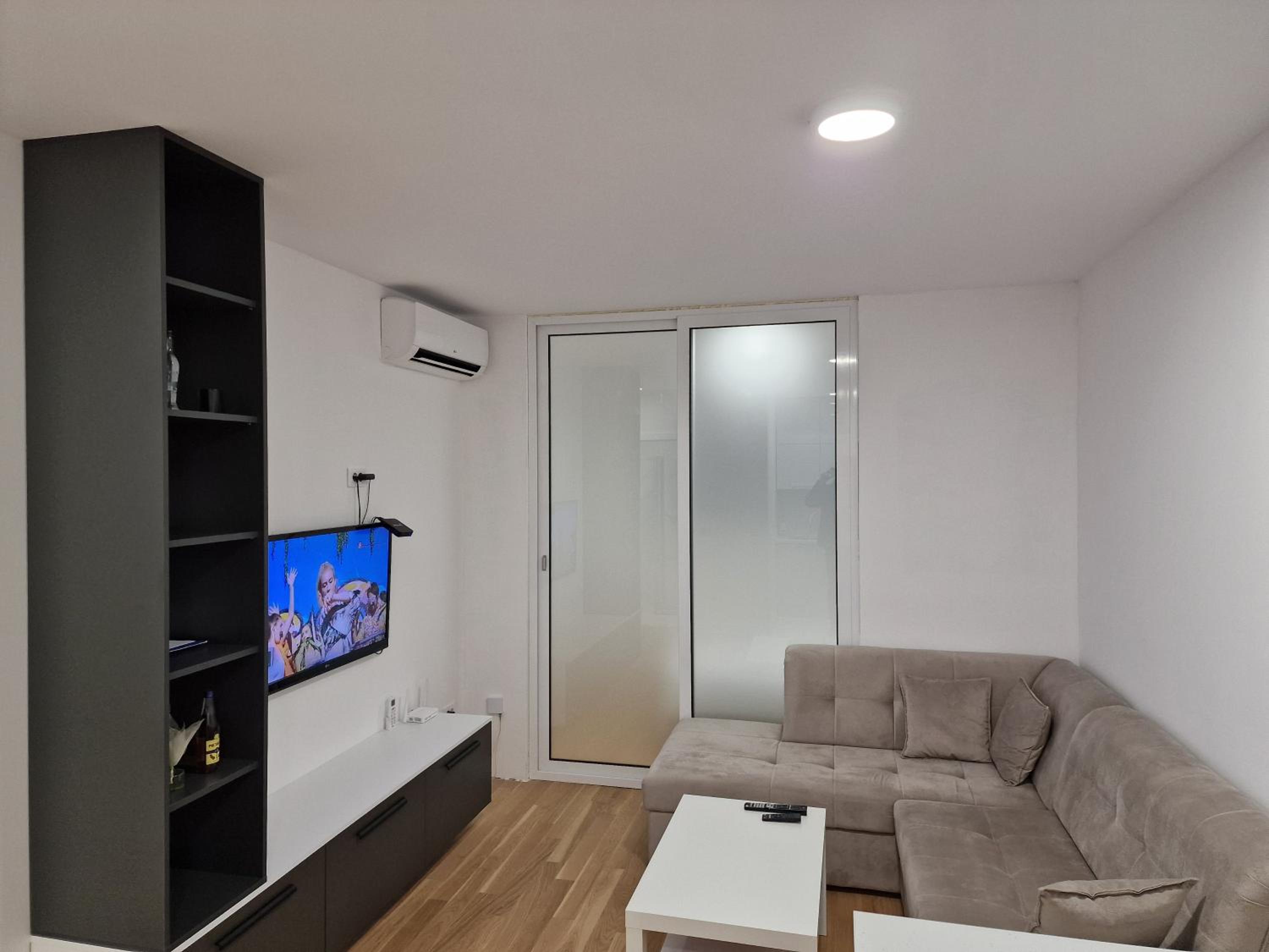 Apartment 4th. Floor II